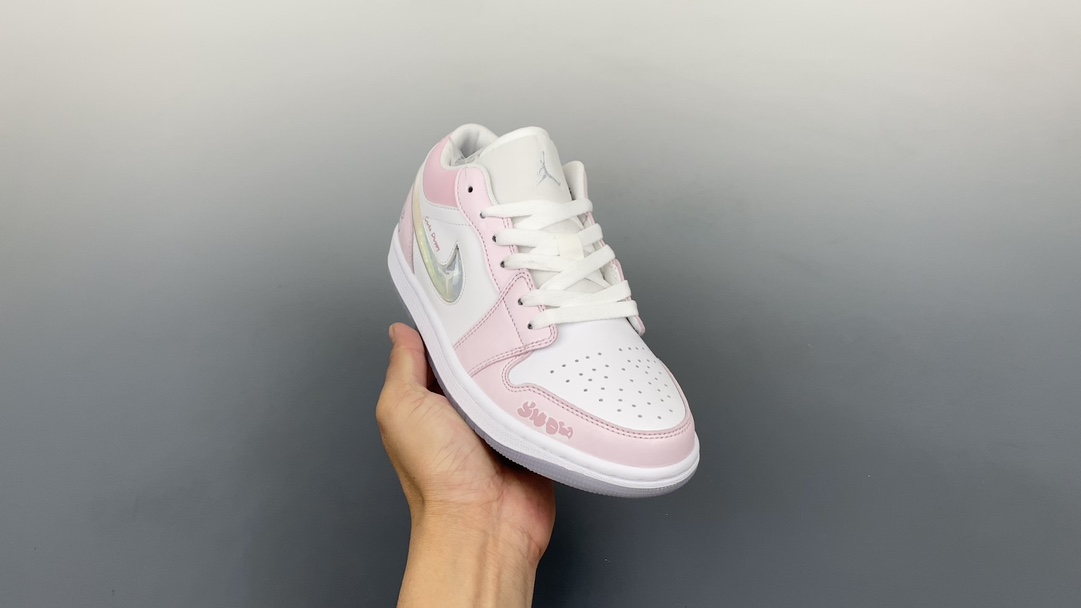 Air Jordan 1 Skateboard Shoes Air Jordan Pink Low Tops