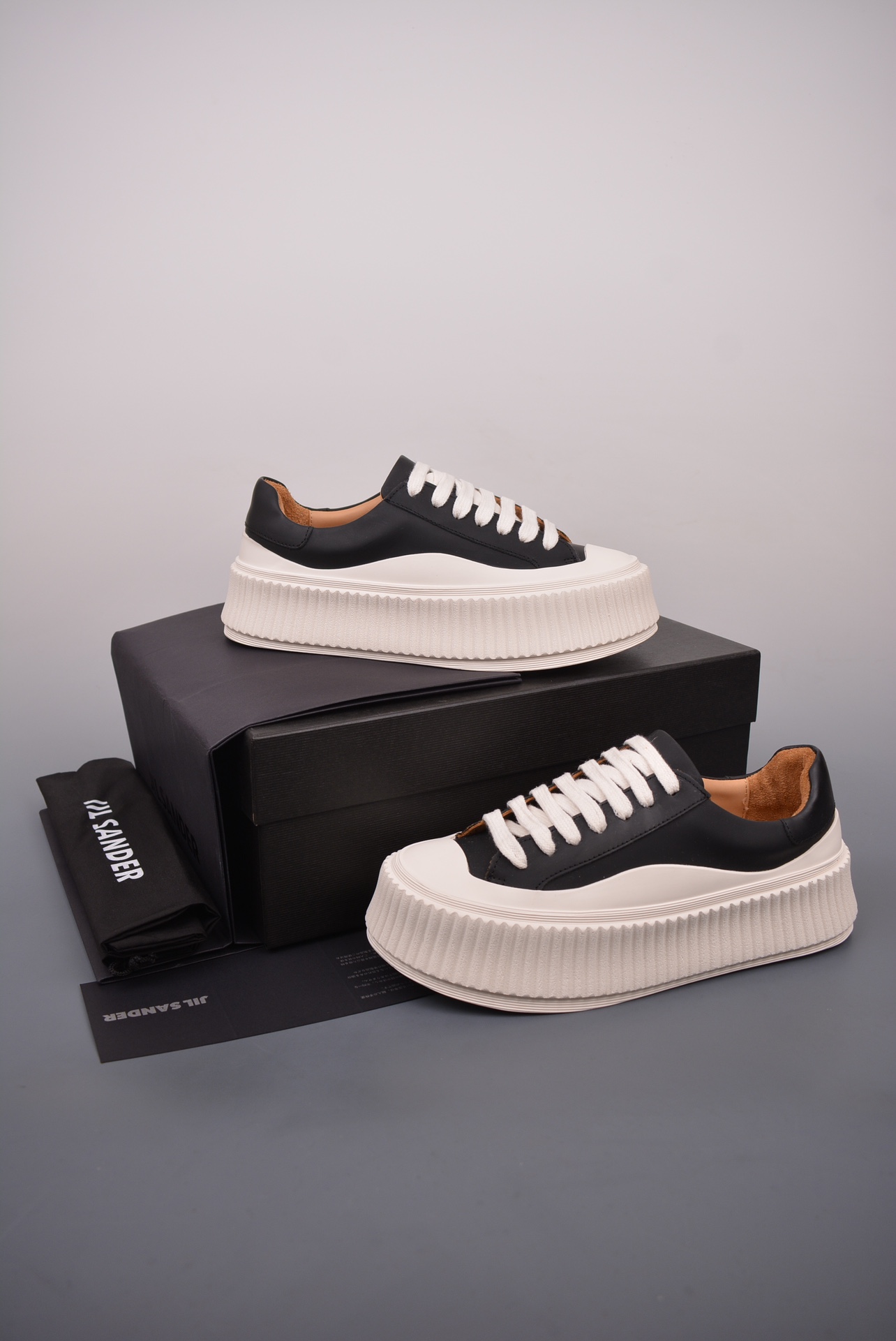 300 Jil Sander 饼干鞋 广东纯原大厂出品 2024/aw时髦精绝对不能错过的必入款 JS33165AL