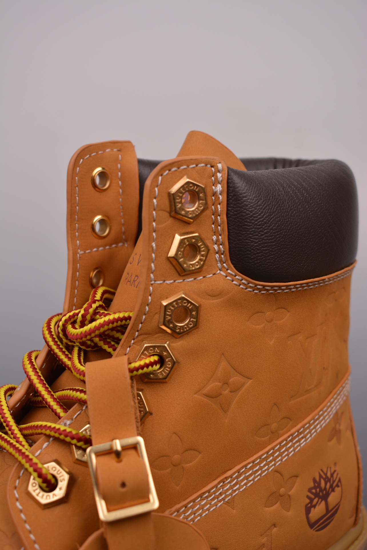 Lv x Timberland Lv联名添柏岚大黄靴 7