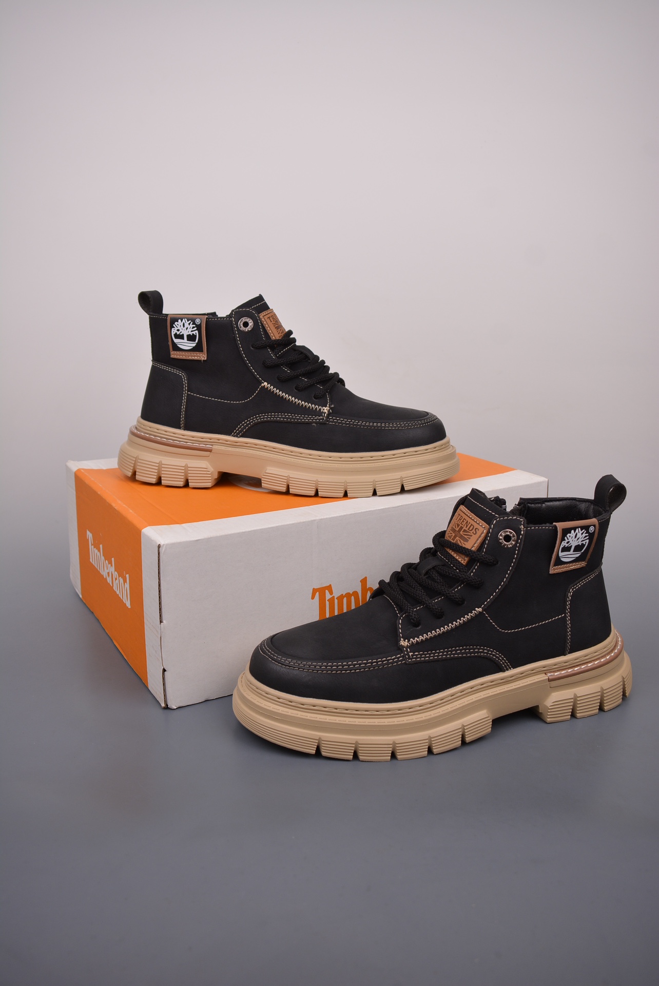 Timberland Haute Couture Classic Luxury Leather Loafer Shoe Ref 2
