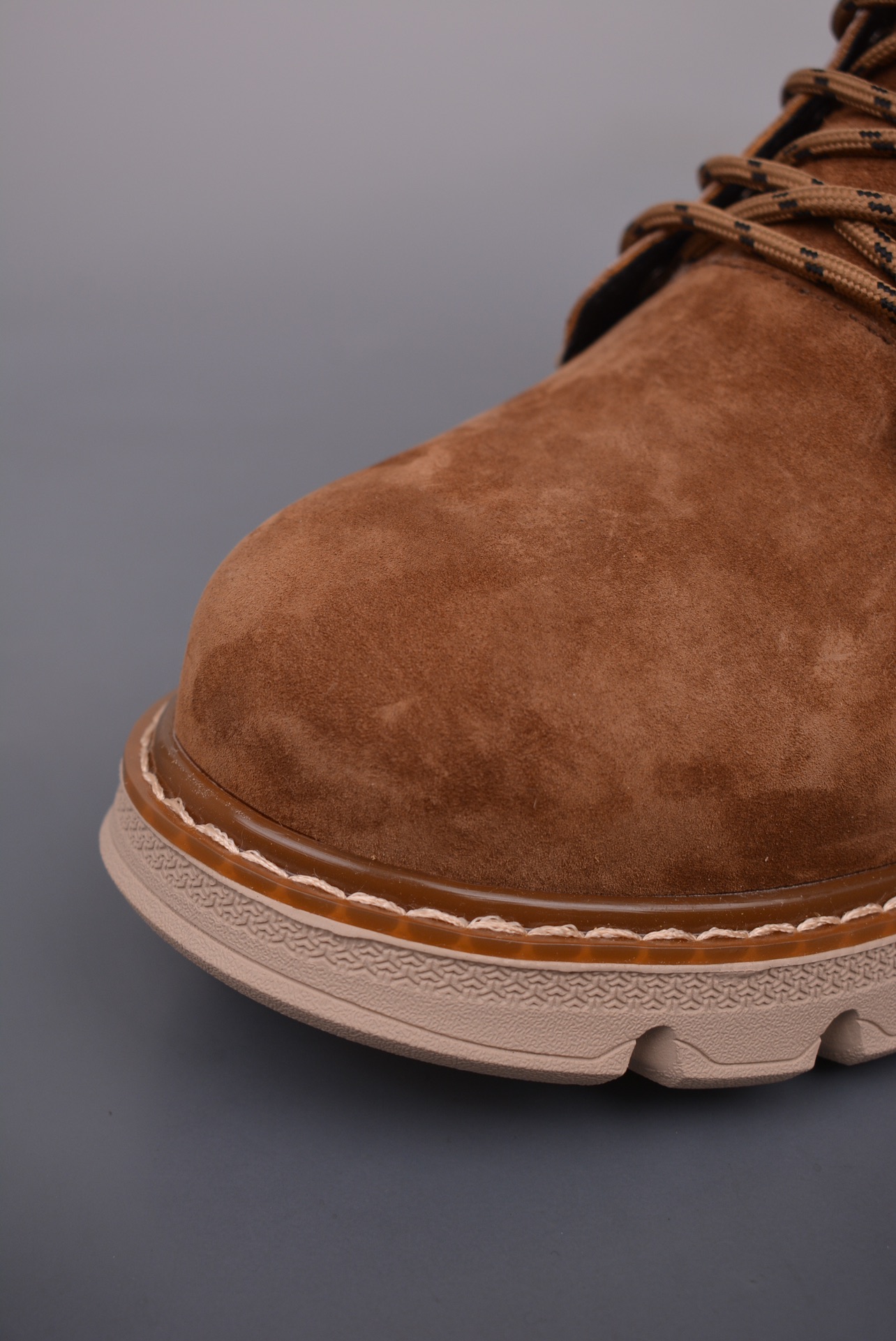 320 UGG Tasman Weather Hybrid 塔斯曼混合系列中帮轻量休闲马丁靴 U5867M