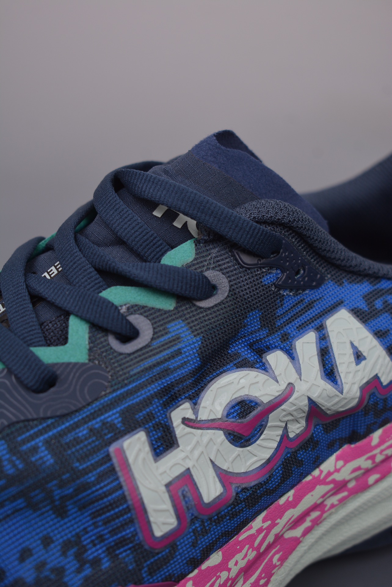 HOKA ONE ONE M Speedgoat 6 7