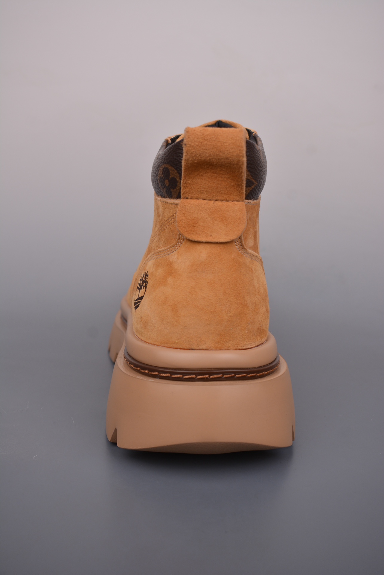 Louis Vuitton Luxury Handbag Collection 4
