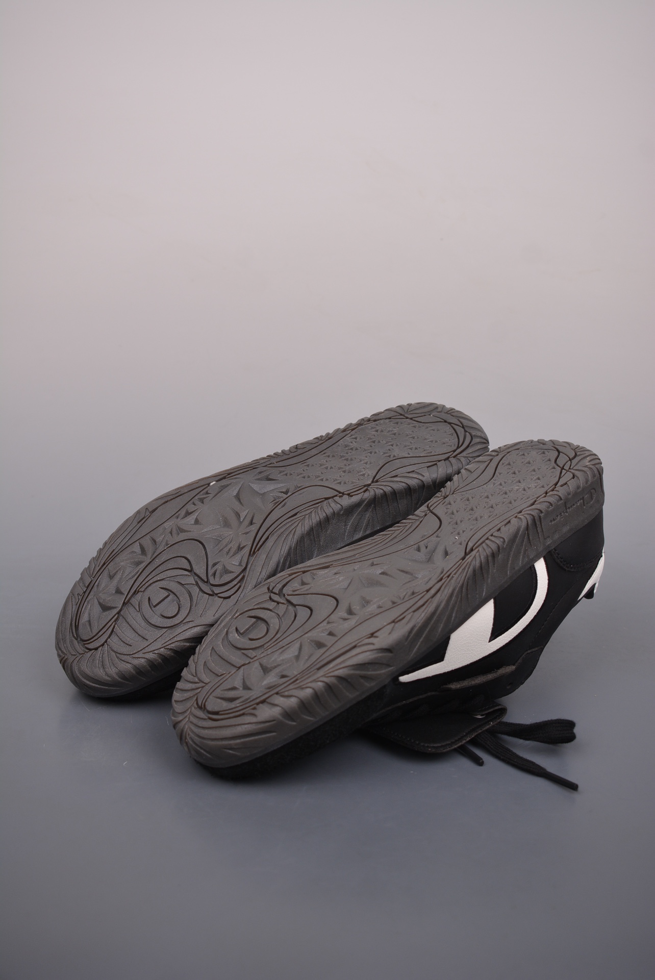 葆蝶家 Bottega Veneta 高定经典皮革女包手袋 #D9FAD10E 3