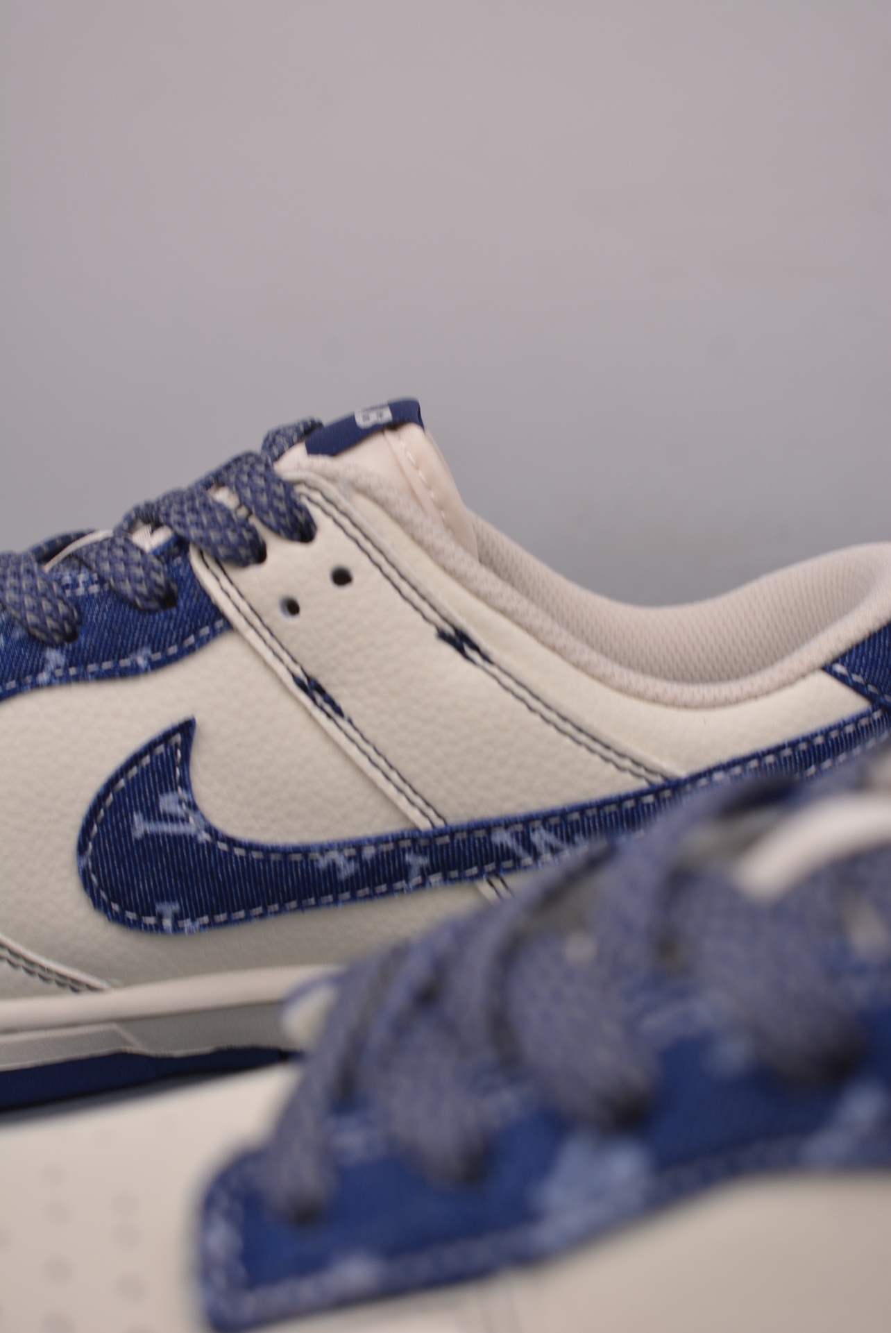  💰360 纯原版 可退换
NK SB Dunk Low MLB联名
纯原大厂出品 极力推荐 
原装头层材料 独家版型蒸餾加工
帶來的是更好的视觉和脚感体验
大厂纯原品质出货 清洁度 
电绣工艺 皮料切割干净无任何毛边 细节完美
官方货号: DJ2024 0442722
尺码：36 36.5 37.5 38 38.5 39 40 40.5 41 42 42.5 43 44 44.5 45