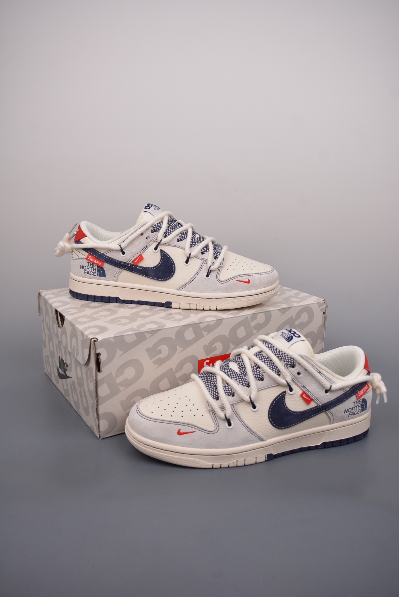 Nike SB Dunk Low 北面联名 5