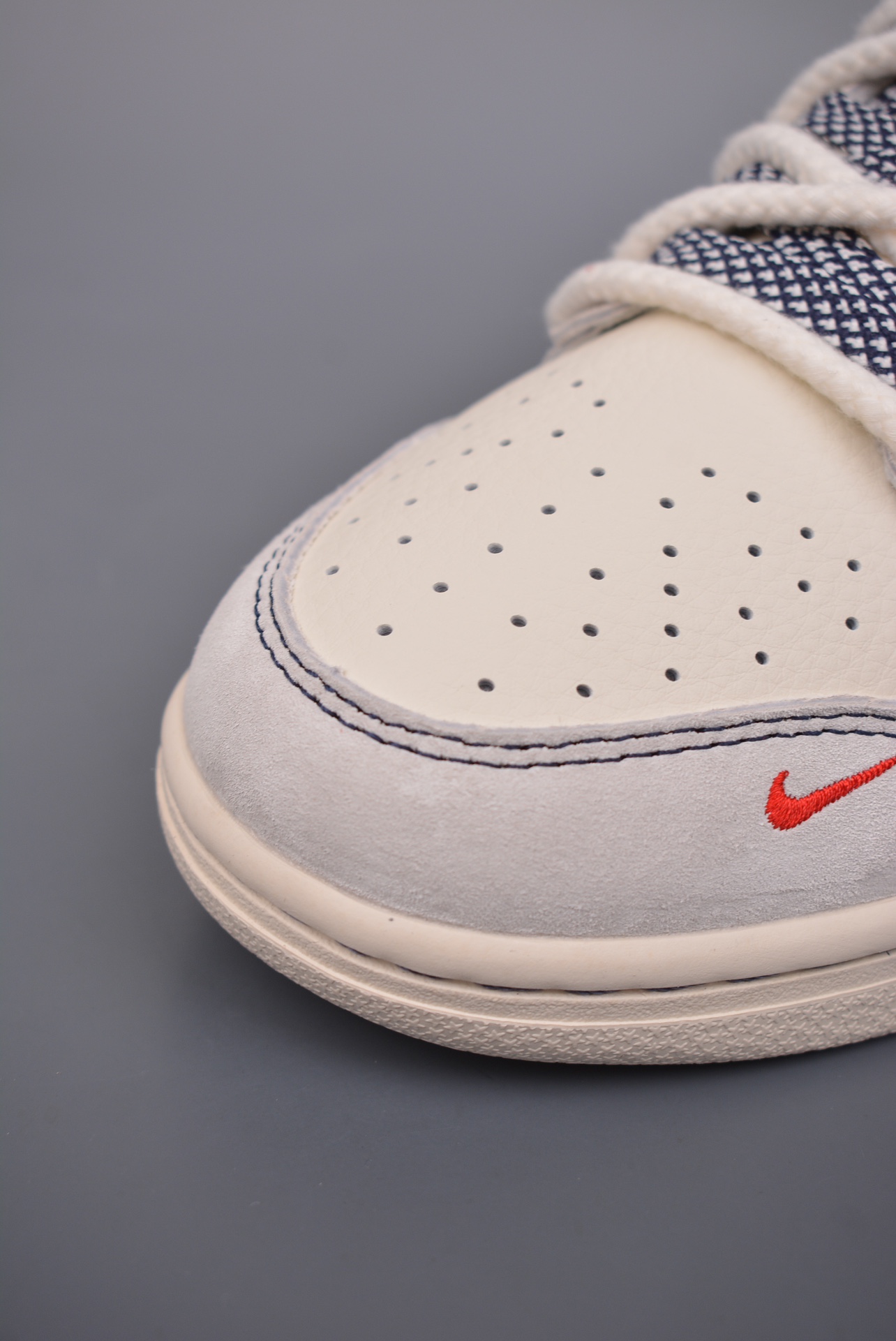 Nike SB Dunk Low 北面联名 6
