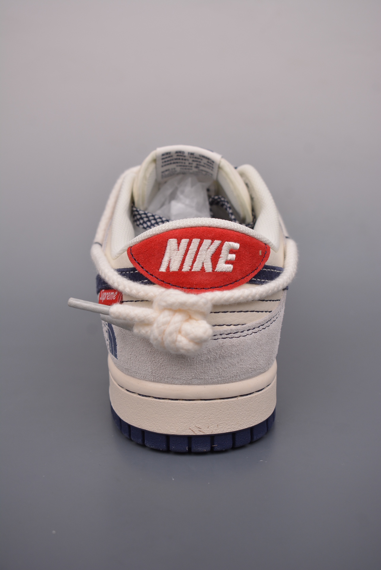 Nike SB Dunk Low 北面联名 4