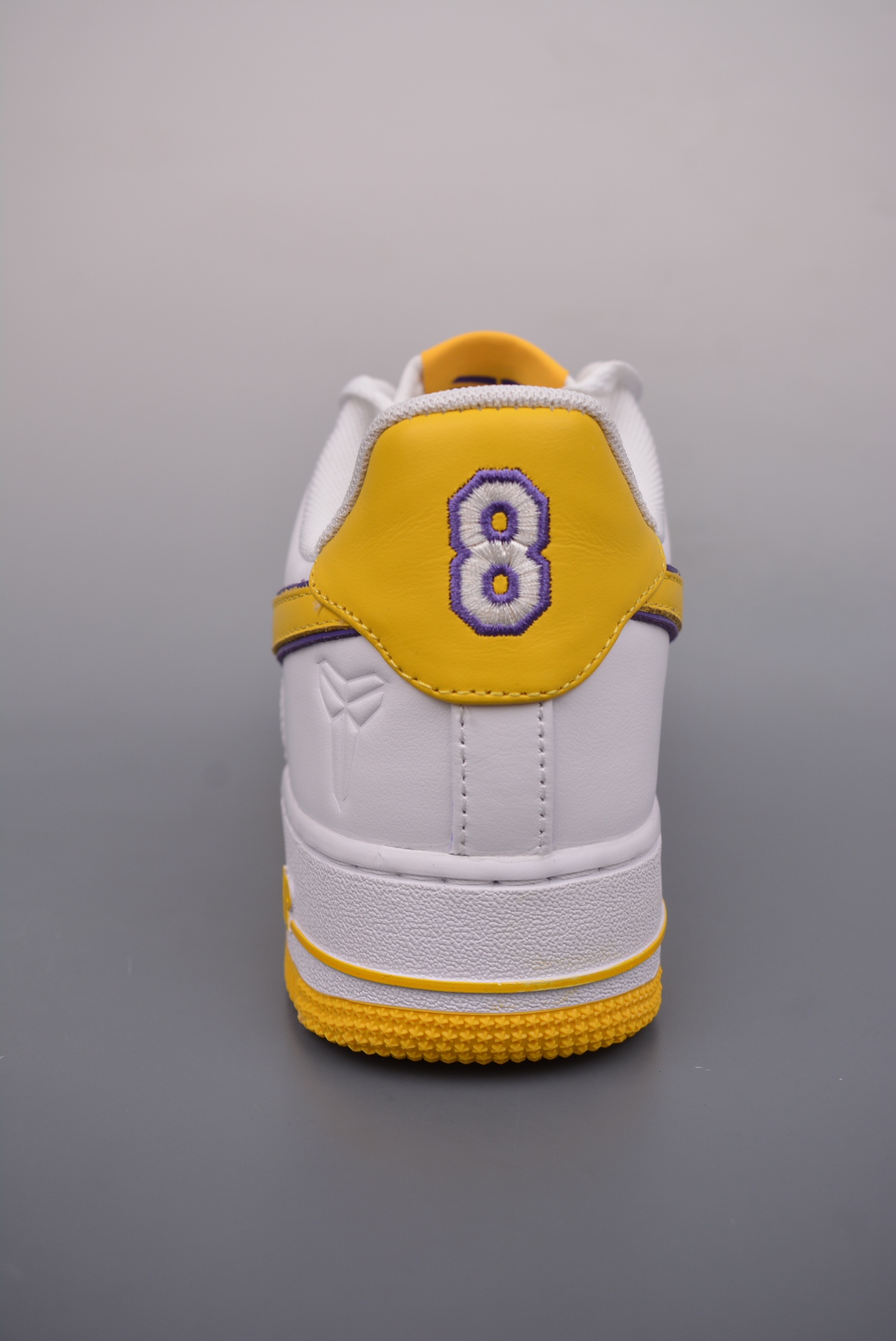 Kobe Bryant x Nike Air Force 1 Retro QS 4