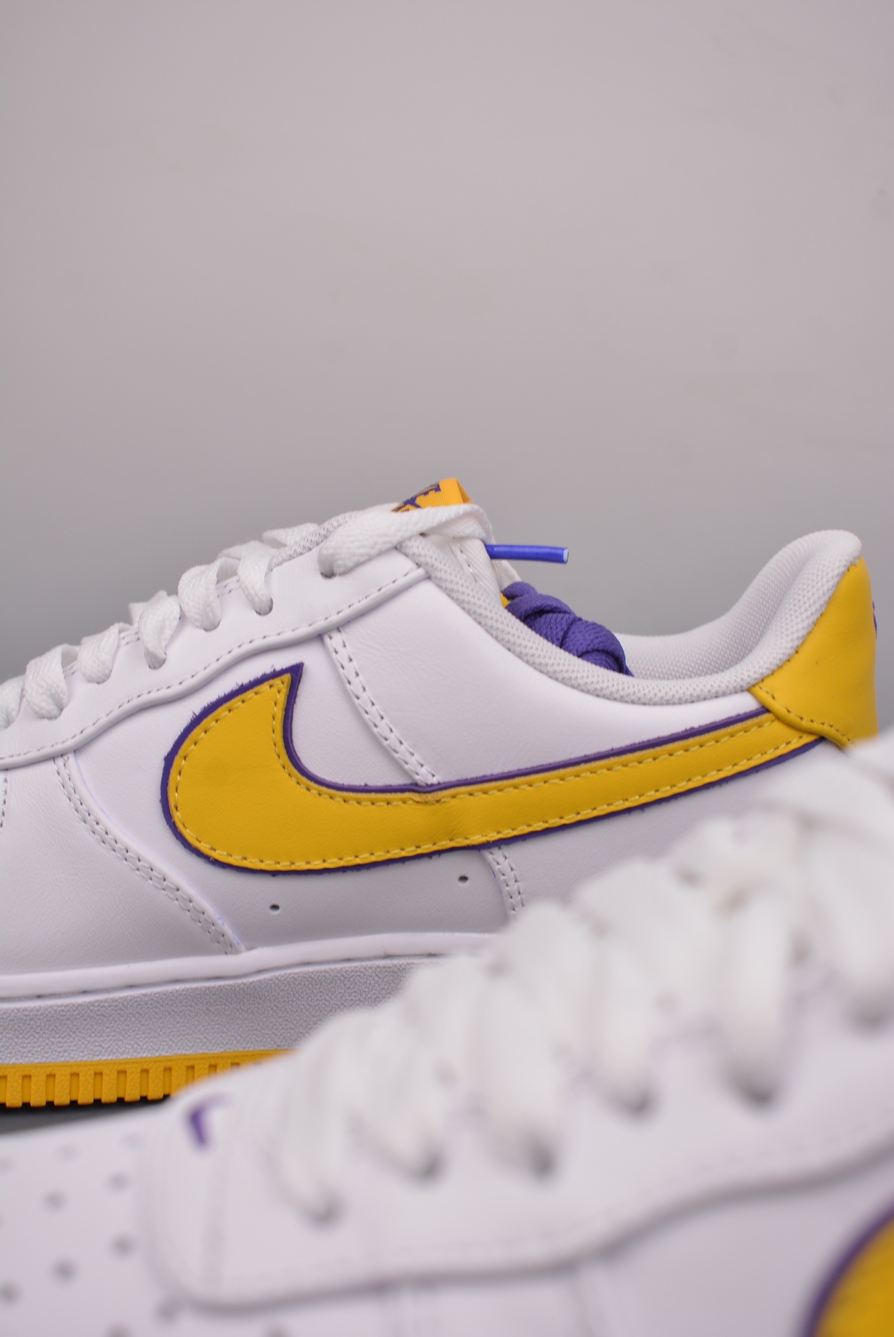 Kobe Bryant x Nike Air Force 1 Retro QS 8