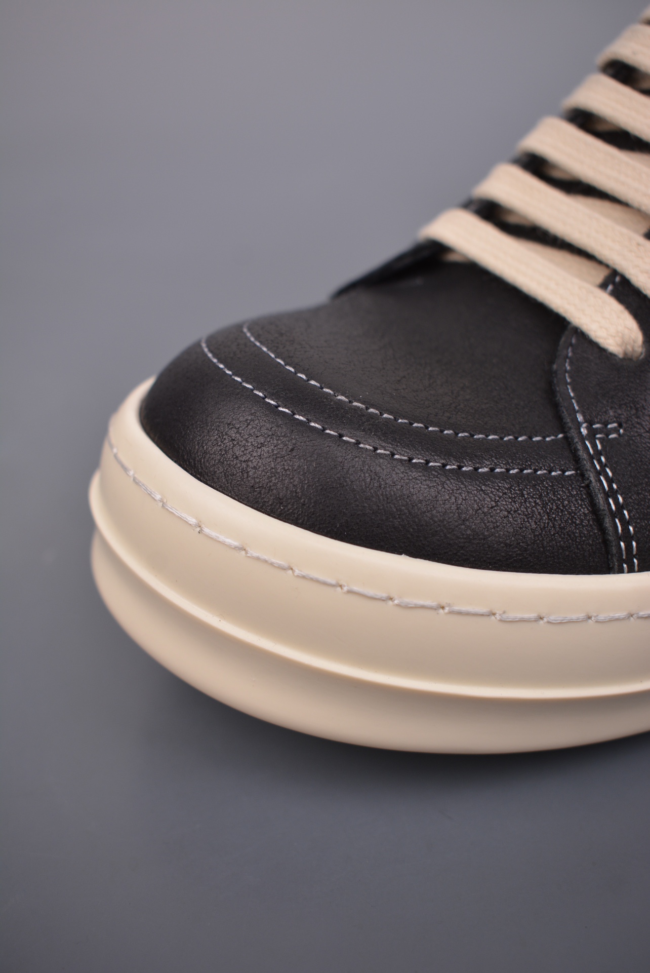 RO欧文斯Rickowens 侵权 vans 款黑色油蜡皮低帮  63337503633