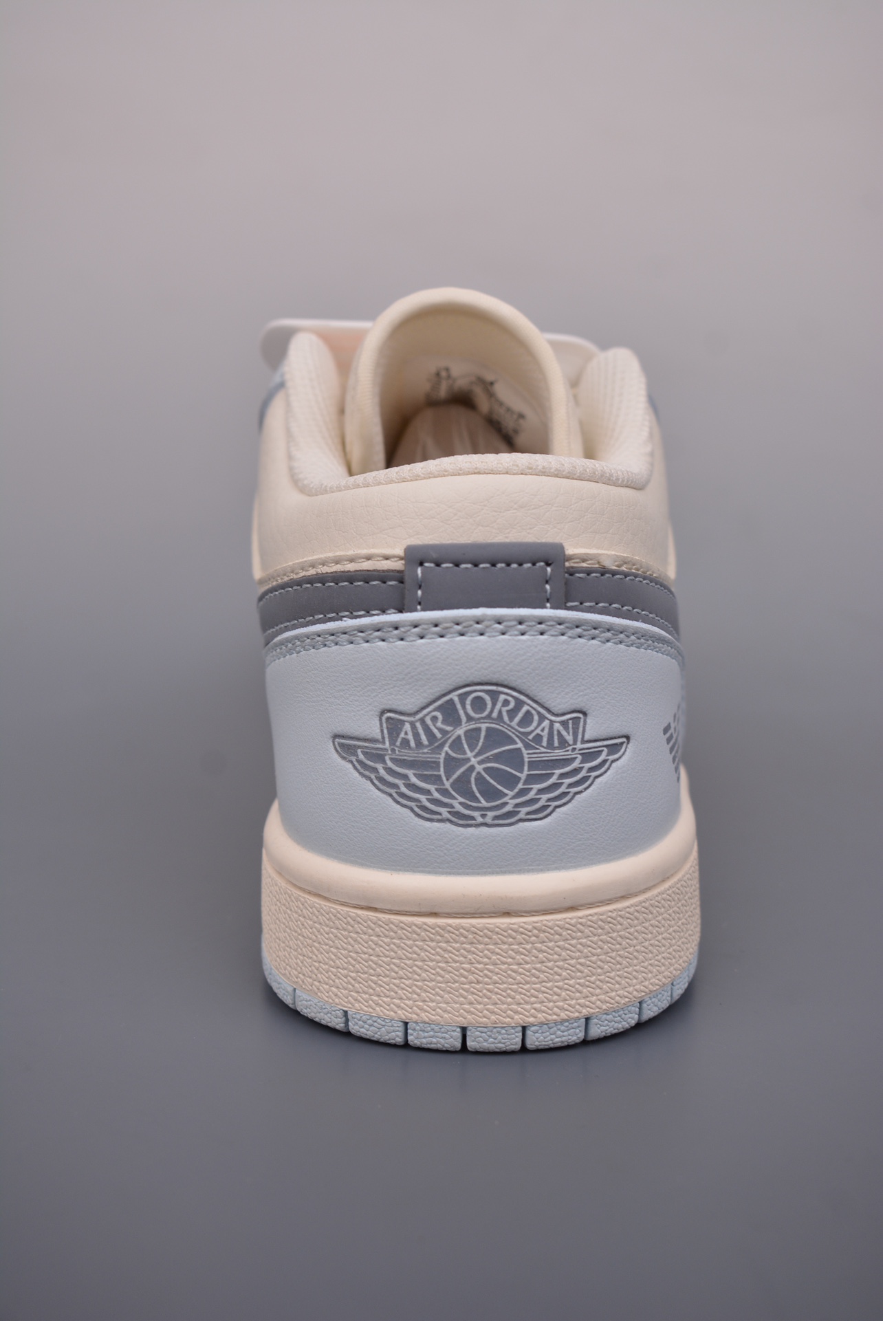 Nike Jordan Air Jordan 1 GA联名 4