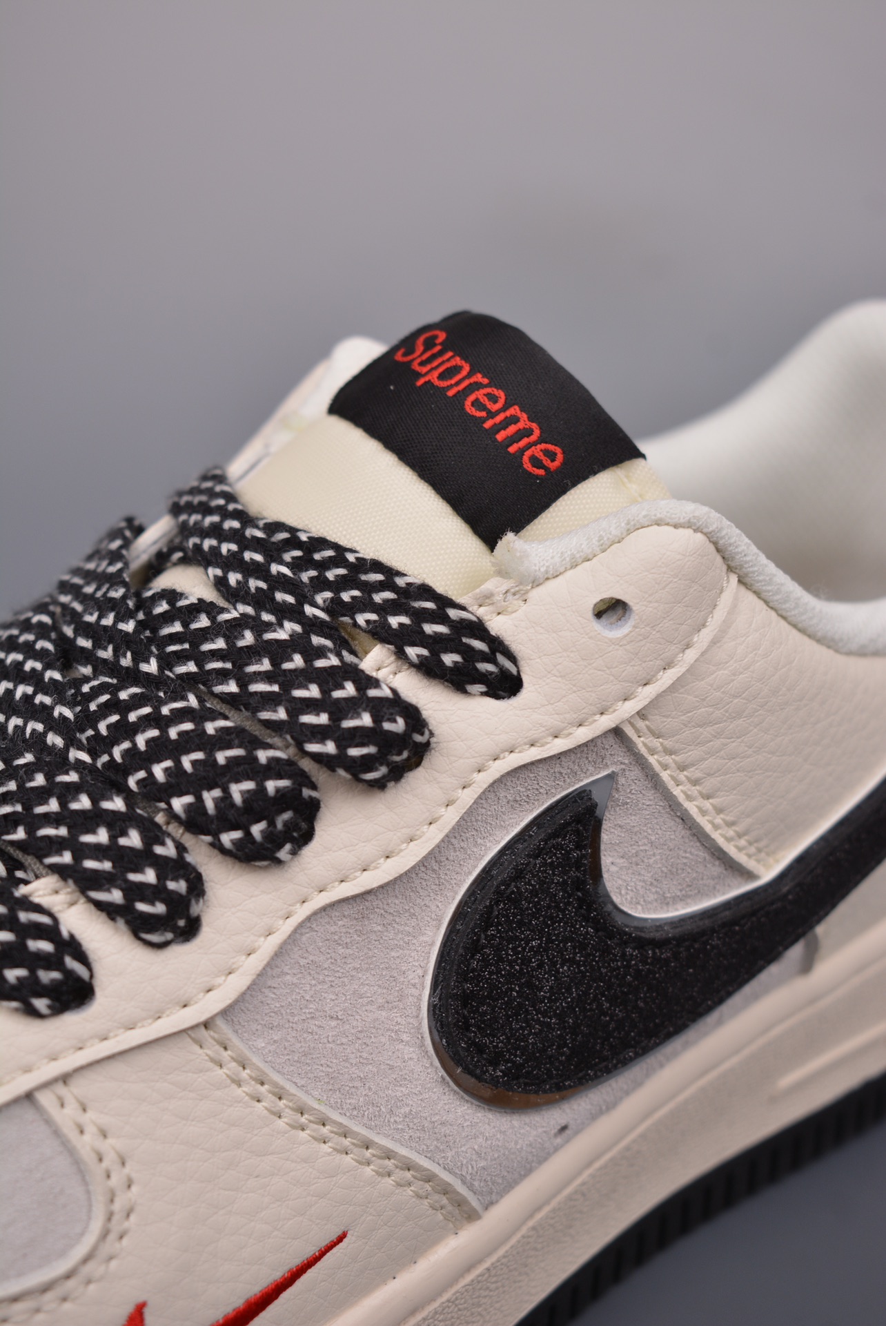 Nike Air Force 1 Low Supreme联名 QY6818-520