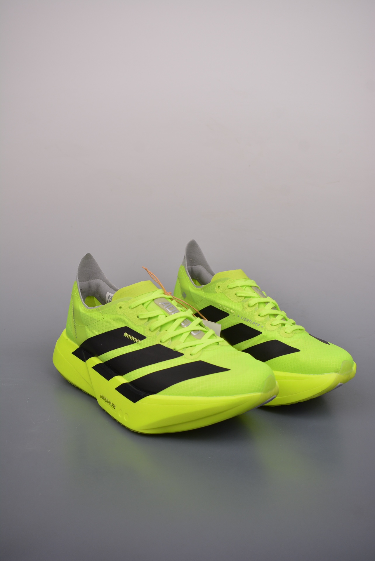 Adidas Adizero Adios 4 MAdidas ultra light, breathable, and cushioned - Shoe