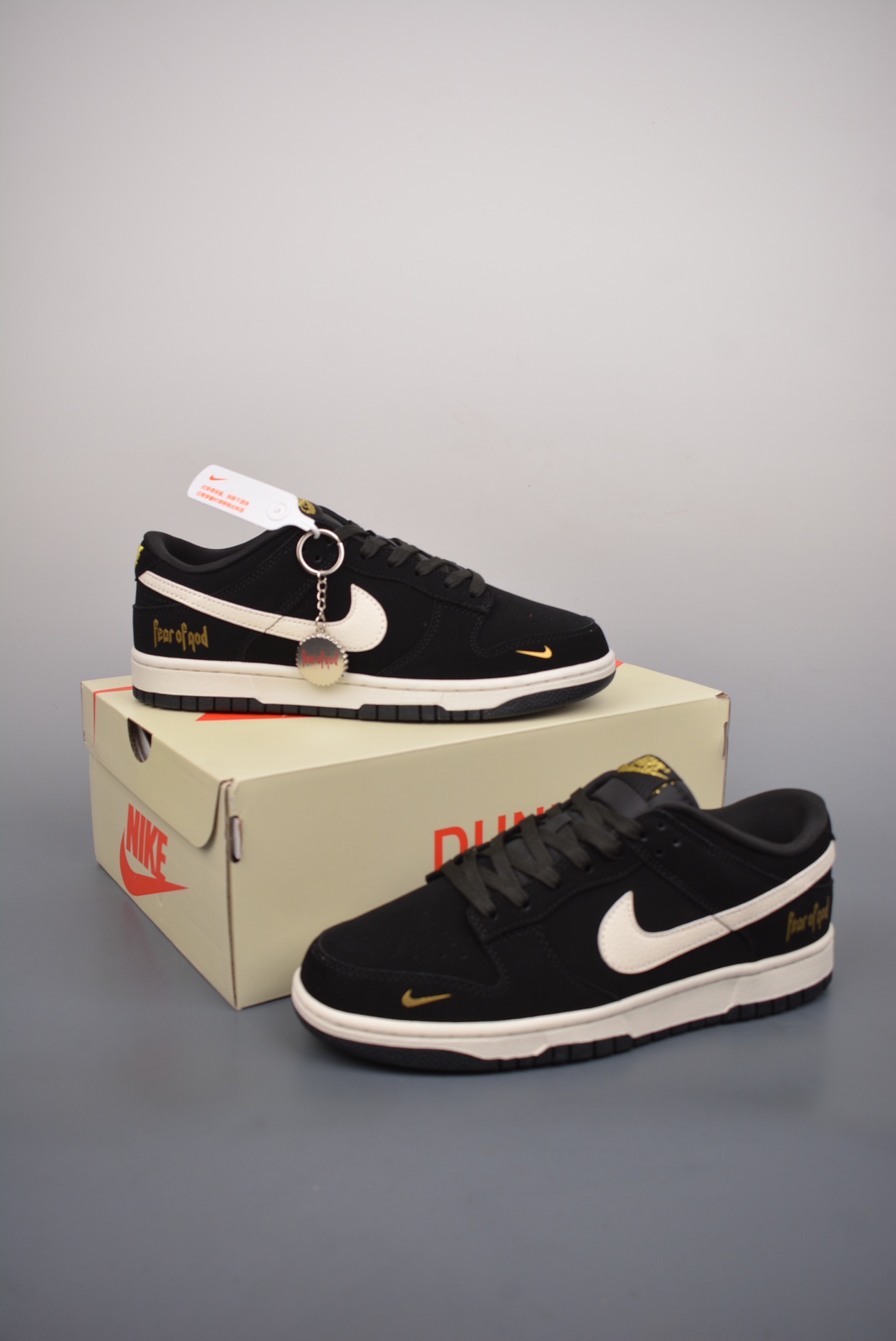 Nike SB Dunk Low FOG联名 5