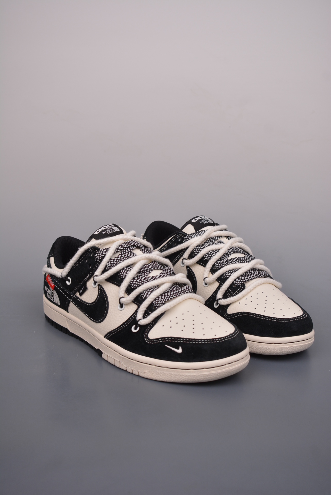Nike SB Dunk Low North CollaborationDeconstructed drawstring shoelaces - Shoe