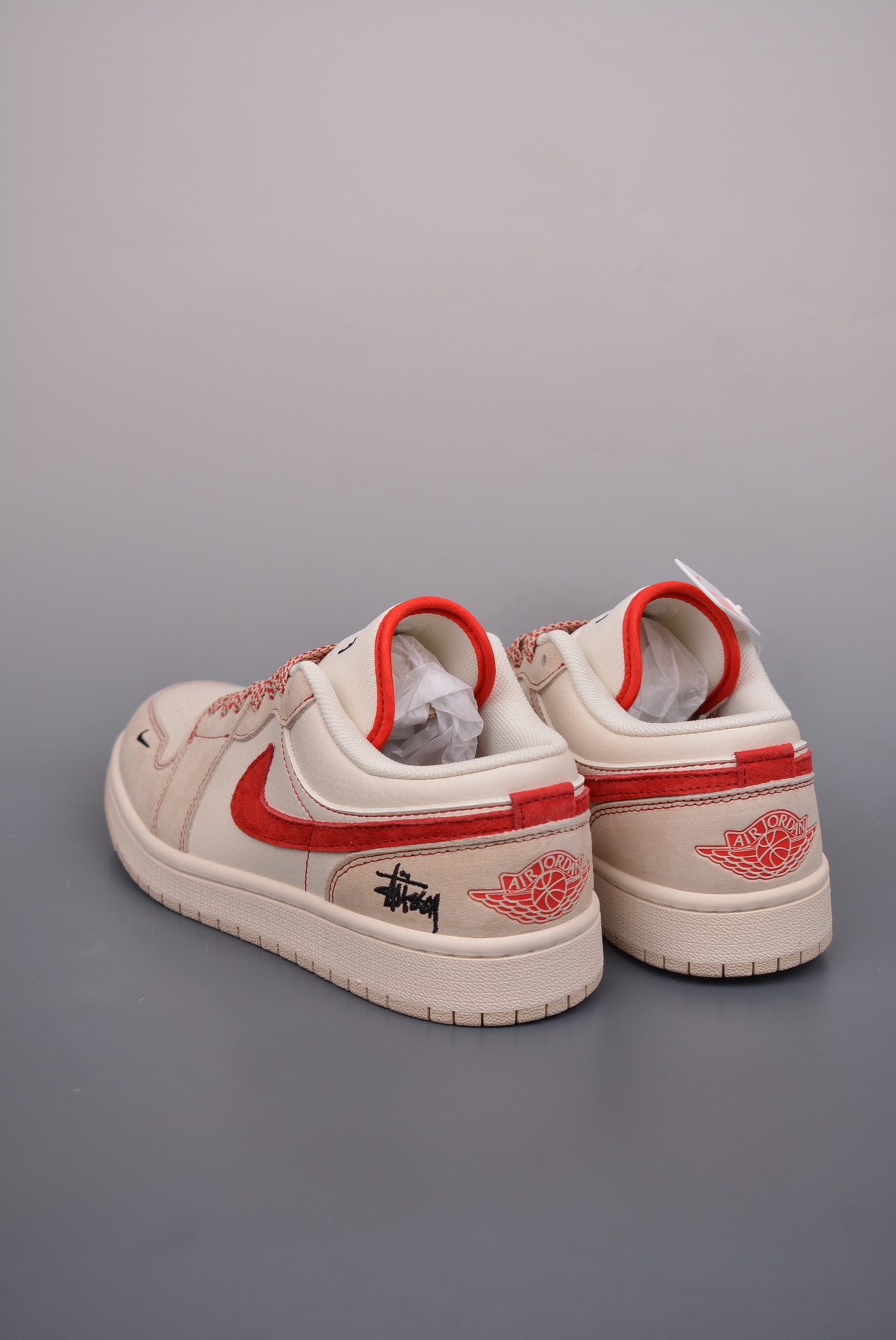 Nike Jordan Air Jordan 1 Studsi Co brandedHighly recommended products - Shoe 2