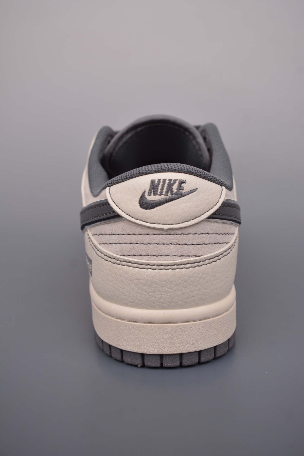 Nike SB Dunk Low Supreme collaborationHighly recommended products from - Shoe 4