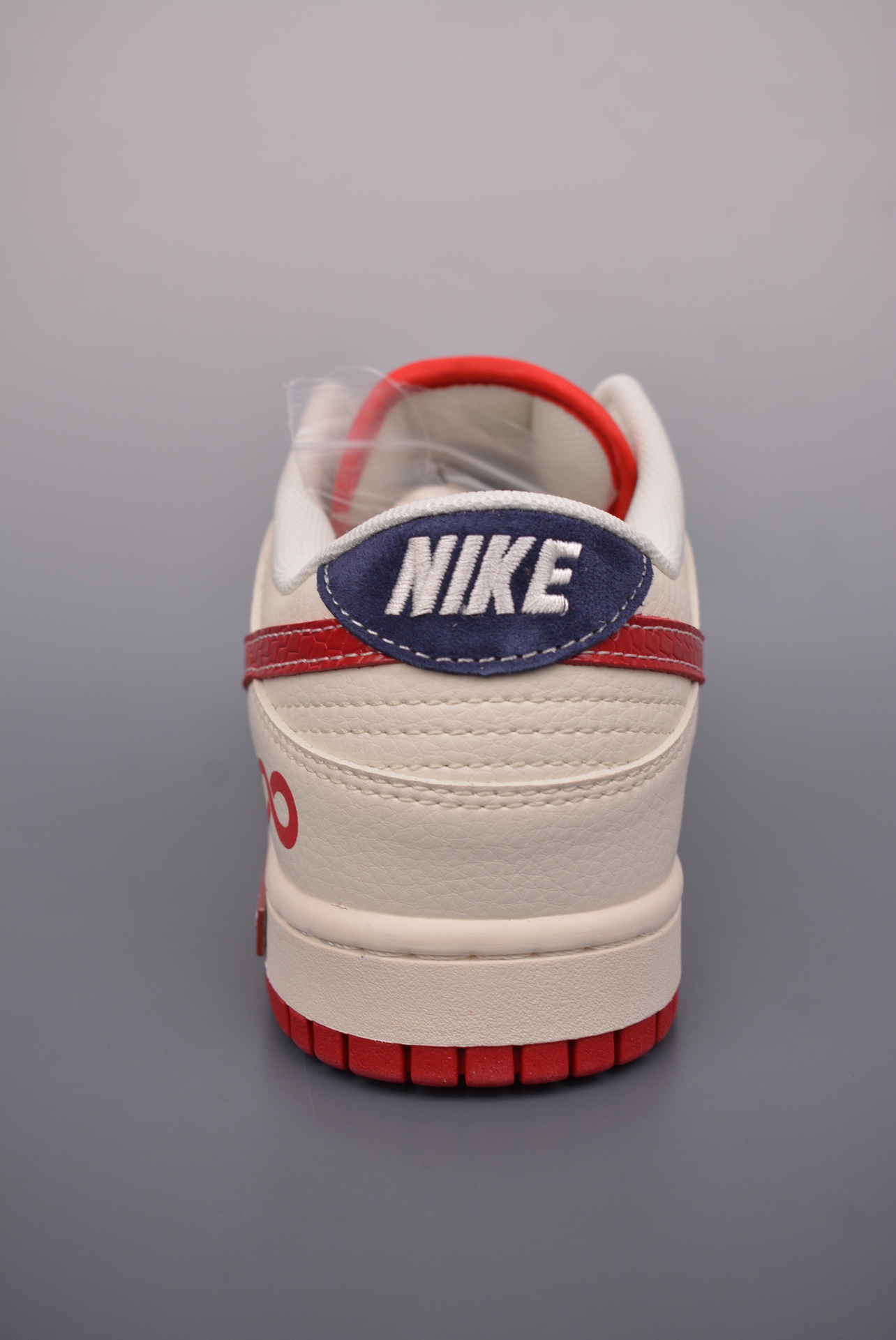 Nike SB Dunk Low Supreme联名 4
