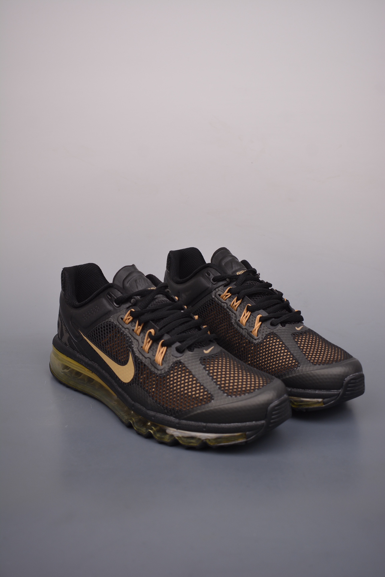 Nike Air Max 2013 Nike Retro Breathable MeshFull length air cushion - Shoe