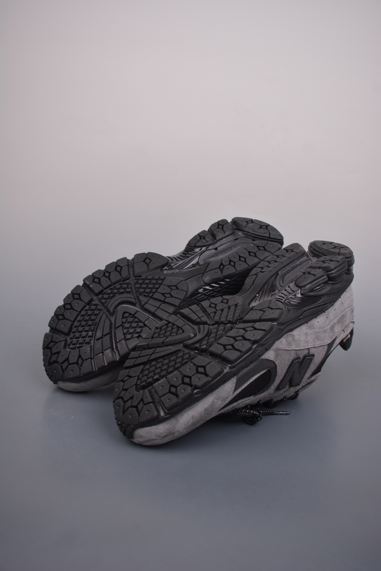 NewBalance 2002R纯本 3