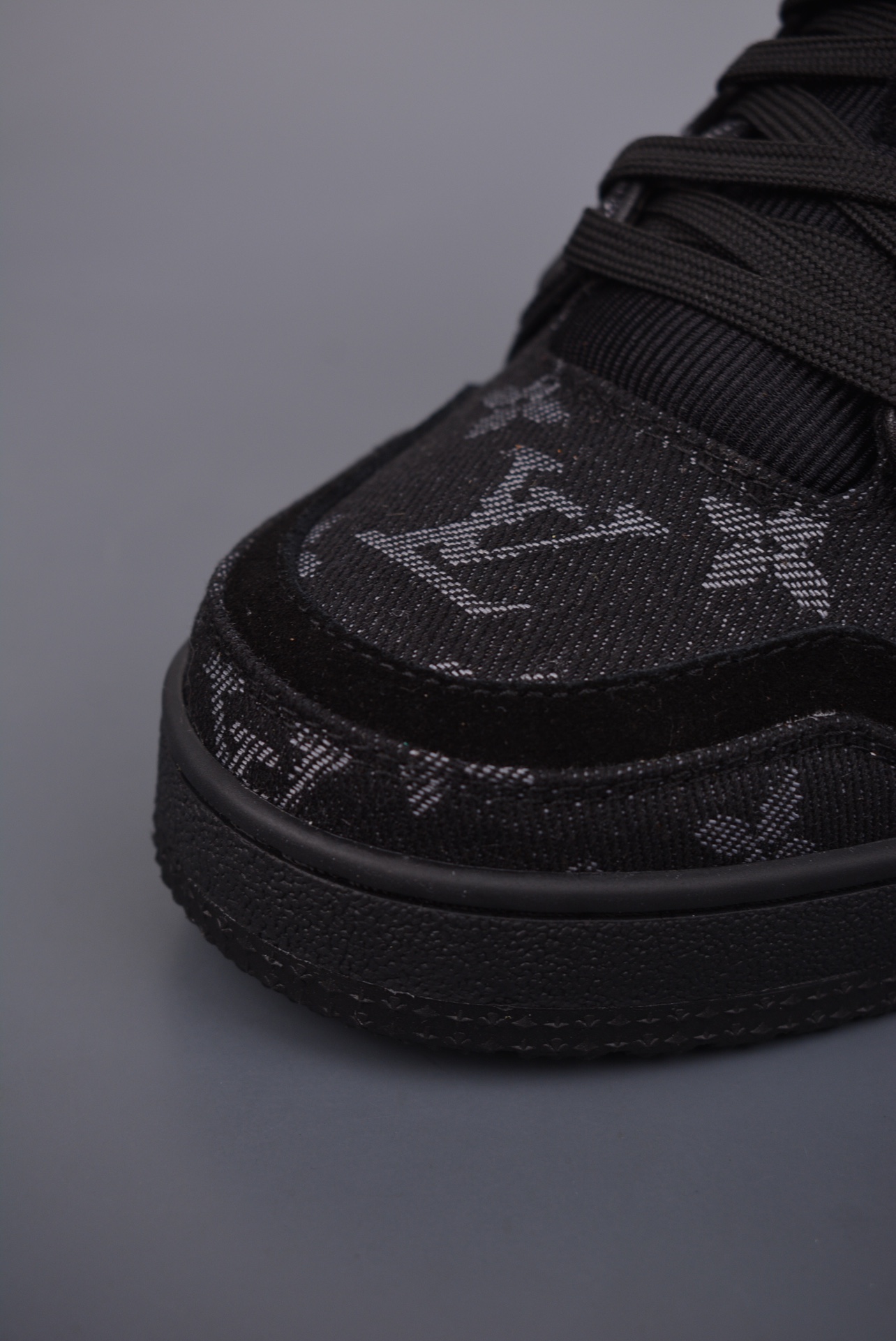 Louis Vuitton Luxury Footwear Collection 6