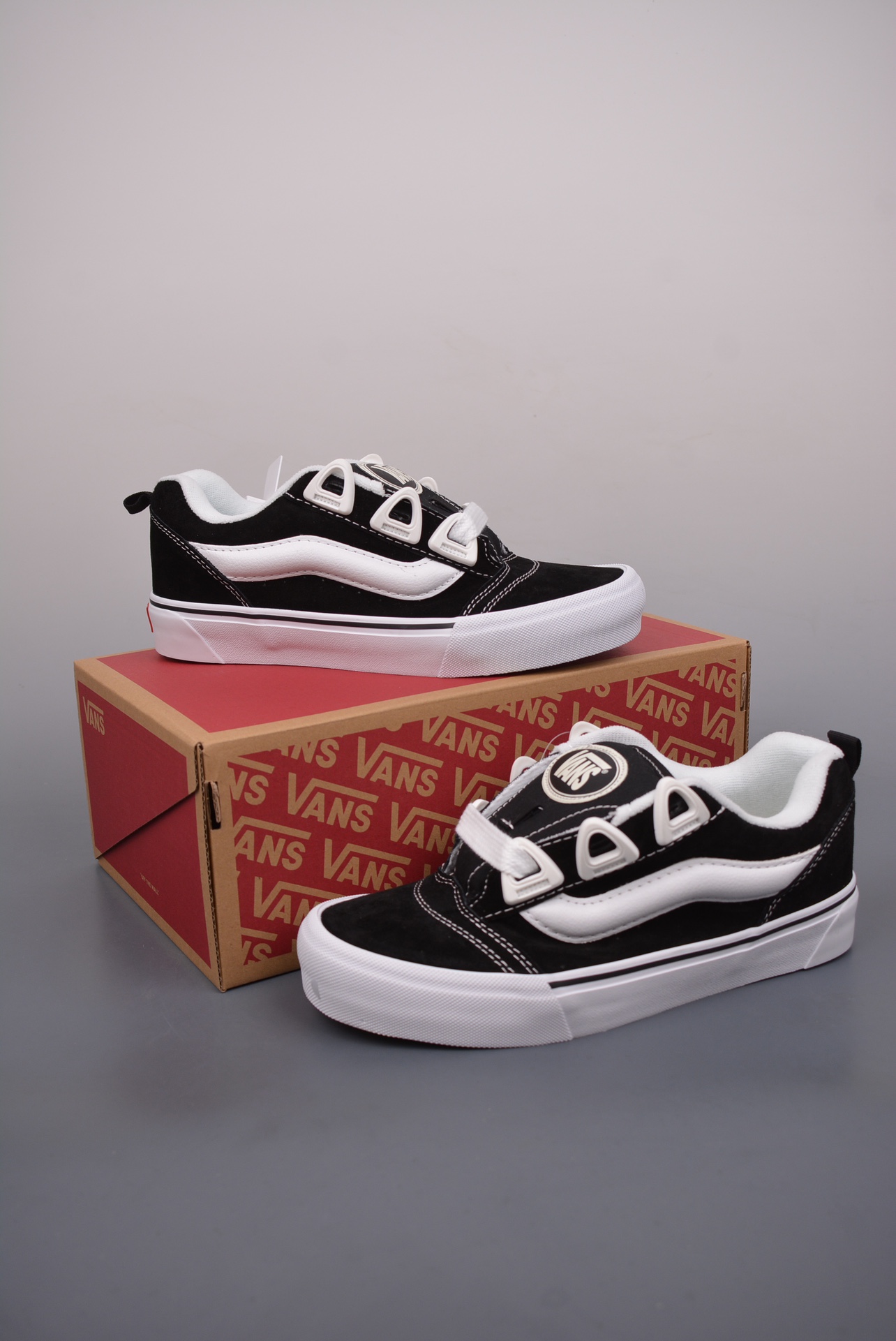Vans Knu Skool DR 黑白 5