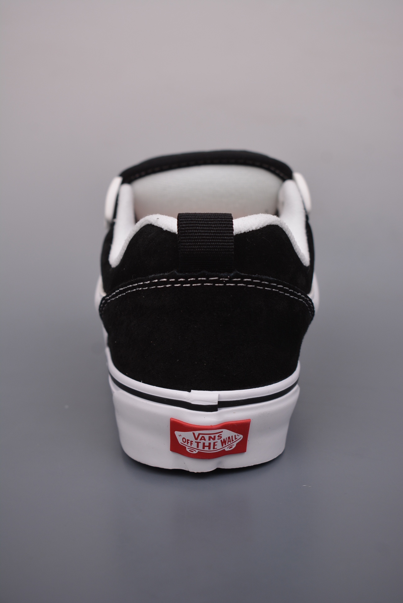 Vans Knu Skool DR 黑白 4