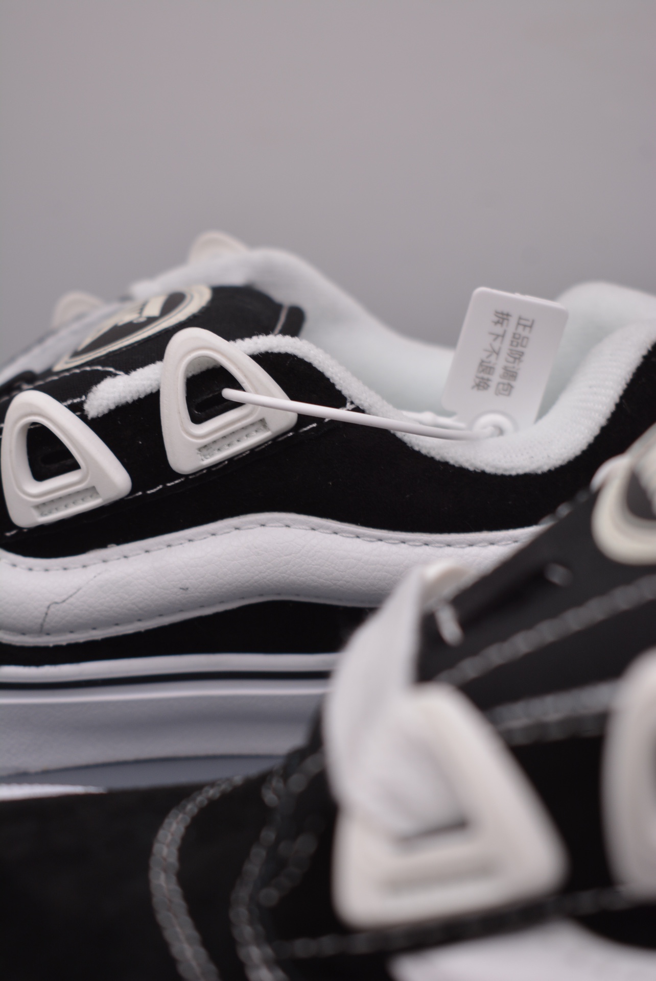 Vans Knu Skool DR 黑白 8