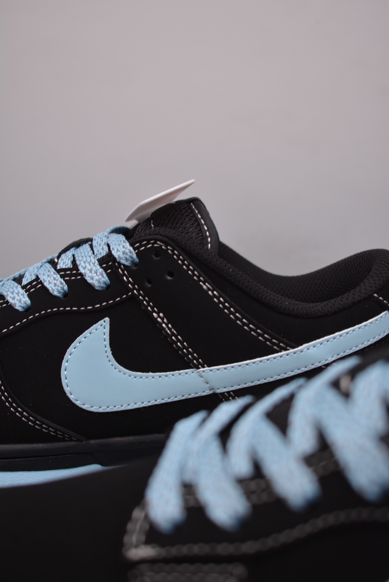 NIKE SB Dunk Low KK1888-012