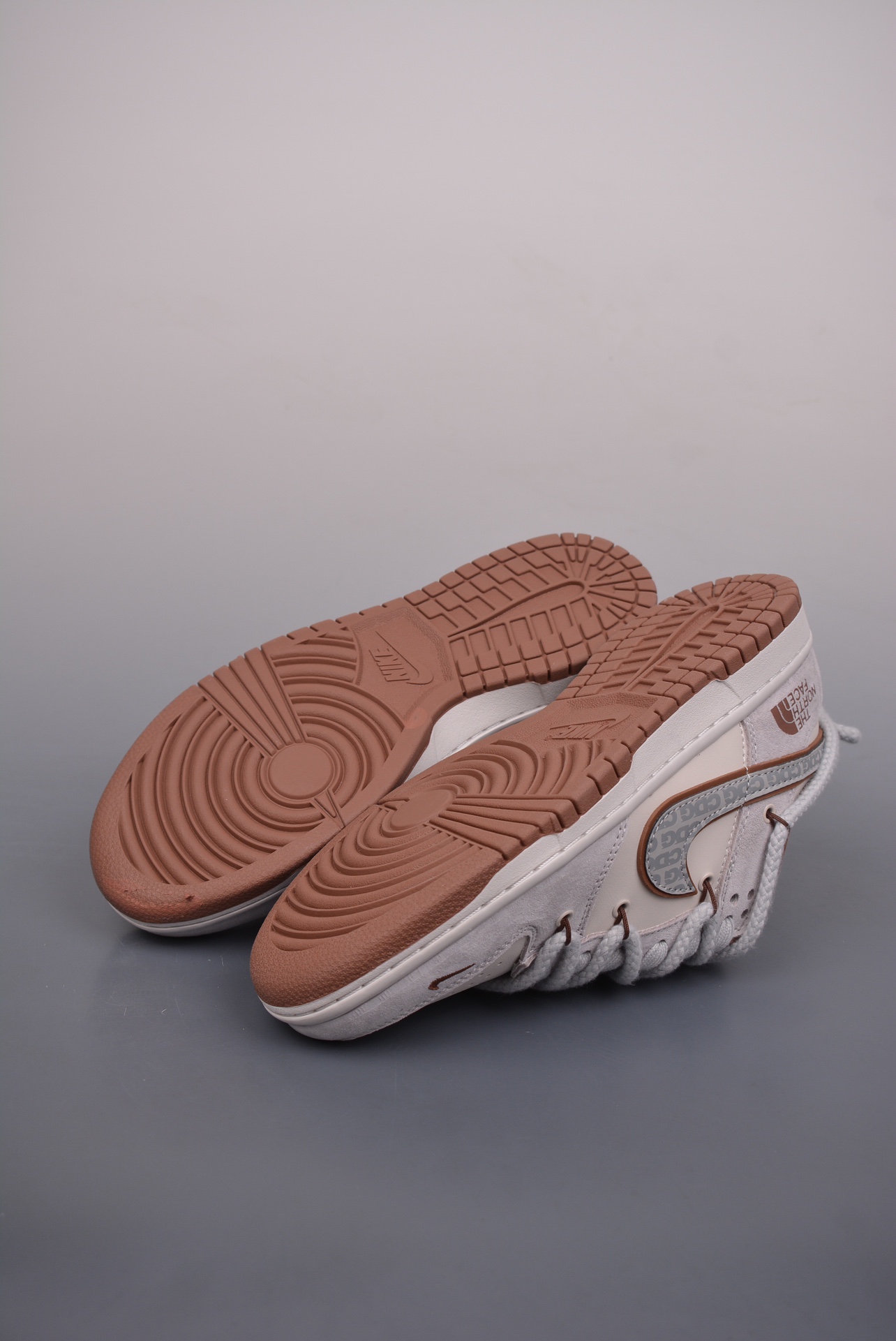 Nike SB Dunk Low 北面联名 解构抽绳鞋带 XX3168-110