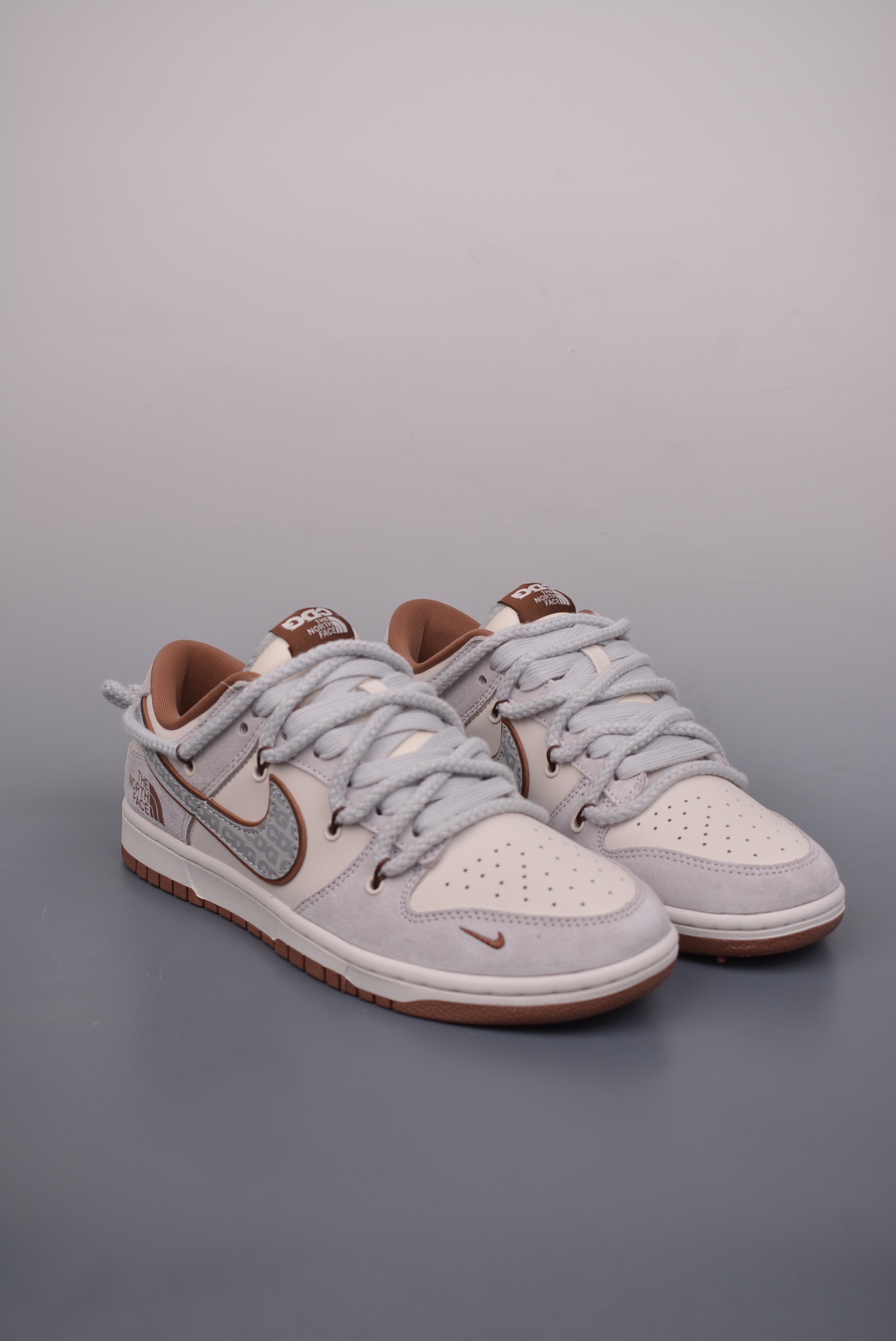 Nike SB Dunk Low 北面联名 解构抽绳鞋带 XX3168-110