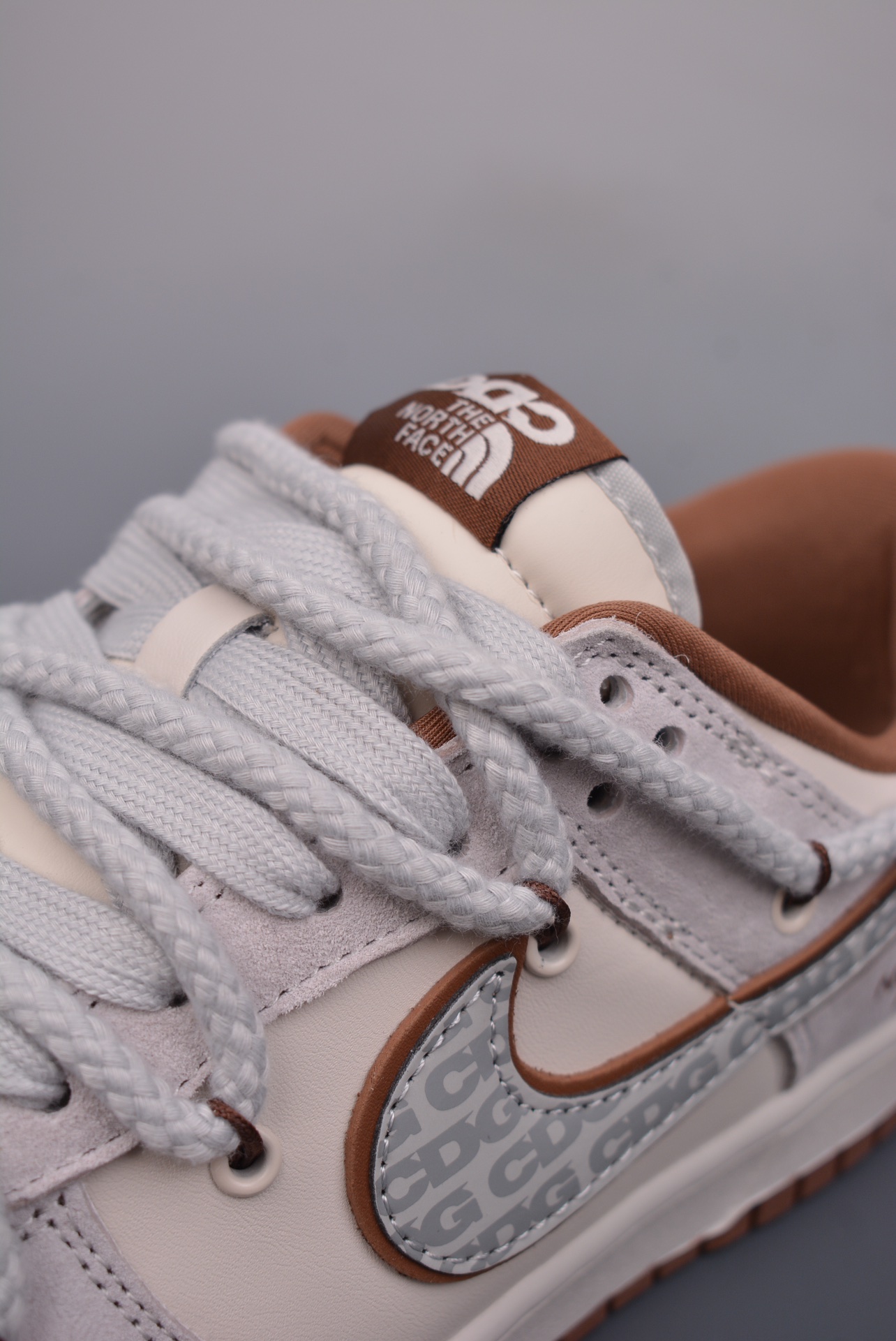 Nike SB Dunk Low 北面联名 解构抽绳鞋带 XX3168-110