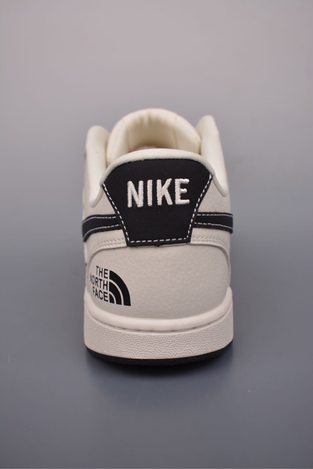 Nike Court Vision Low 北面联名 休闲运动板鞋  FD5188-118