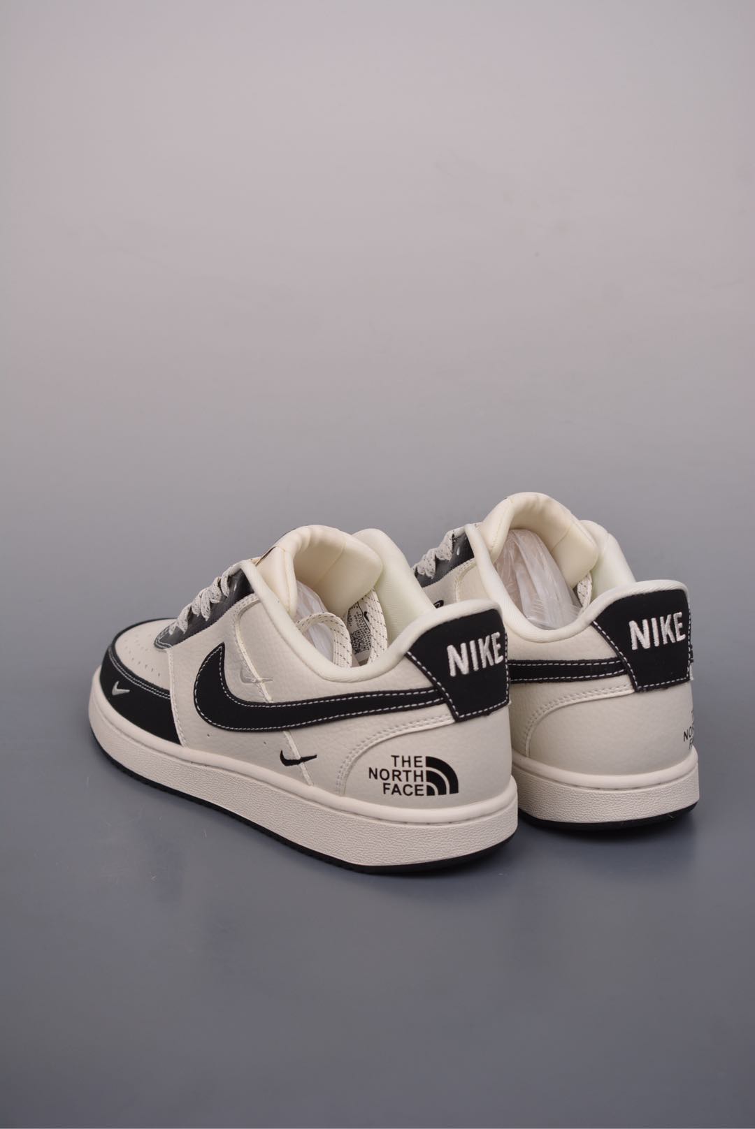 Nike Court Vision Low 北面联名 休闲运动板鞋  FD5188-118