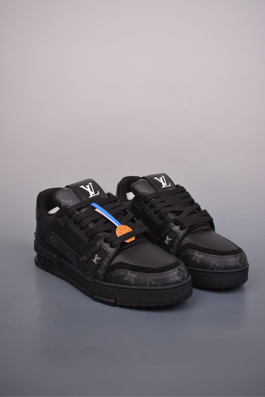 2021s LV Trainer 限定联名 最新配色国内限定无售