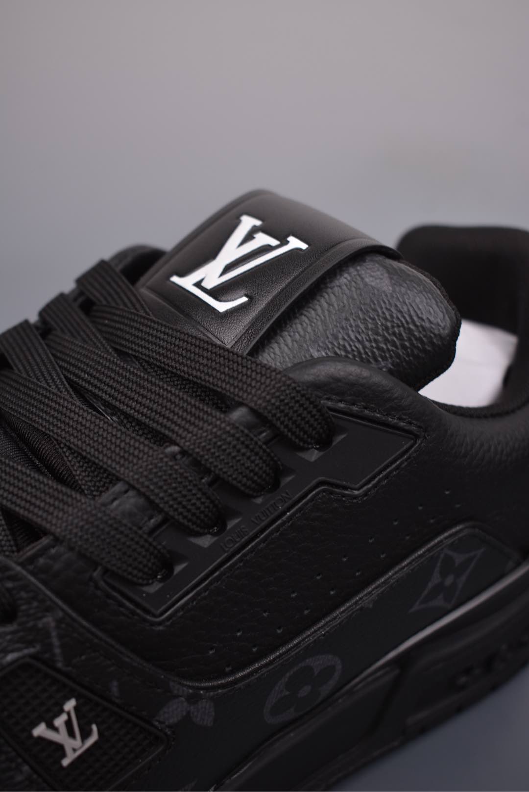 2021s LV Trainer 限定联名 最新配色国内限定无售