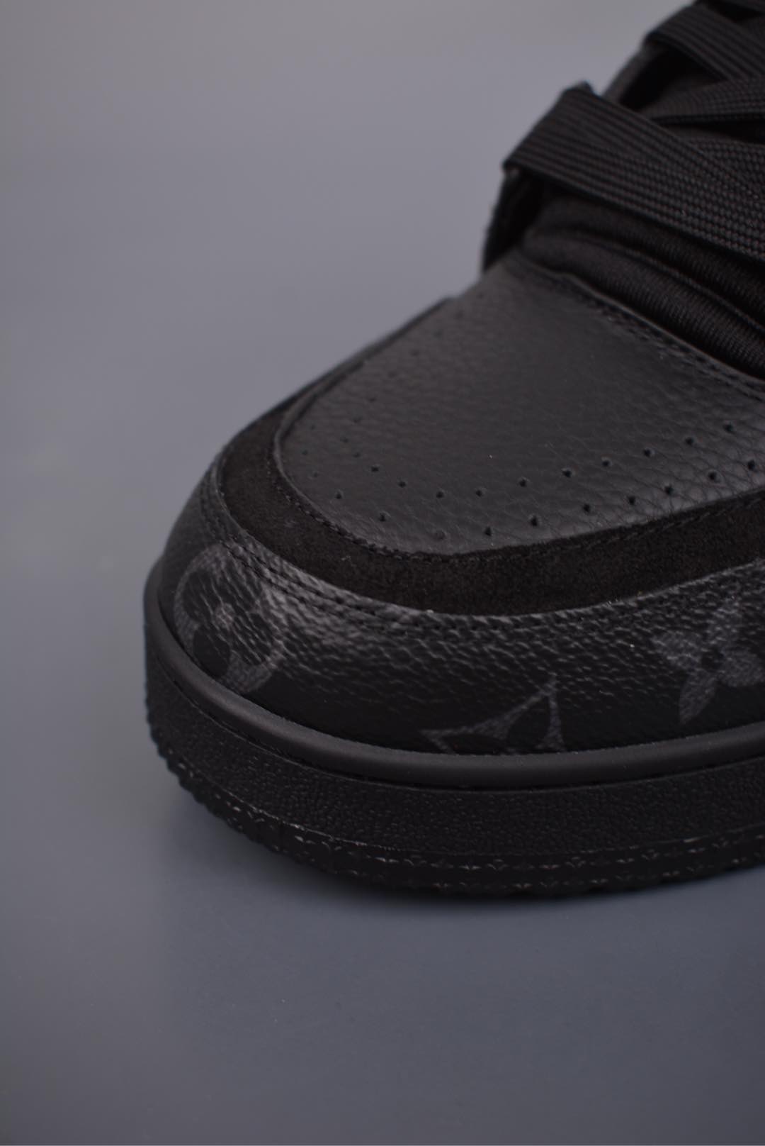 2021s LV Trainer 限定联名 最新配色国内限定无售