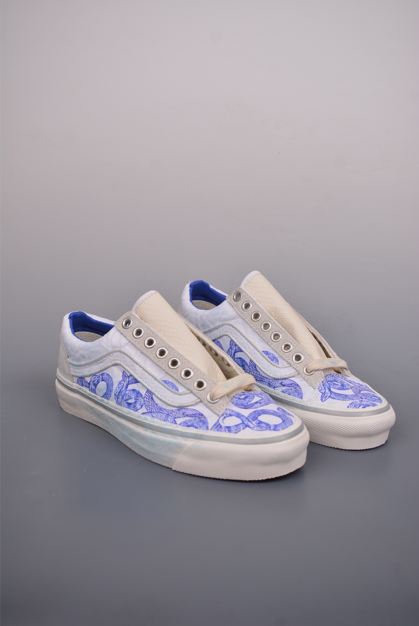 Vans蛇年青花瓷来了 Vans Premium Old Skool 36 蛇年配色