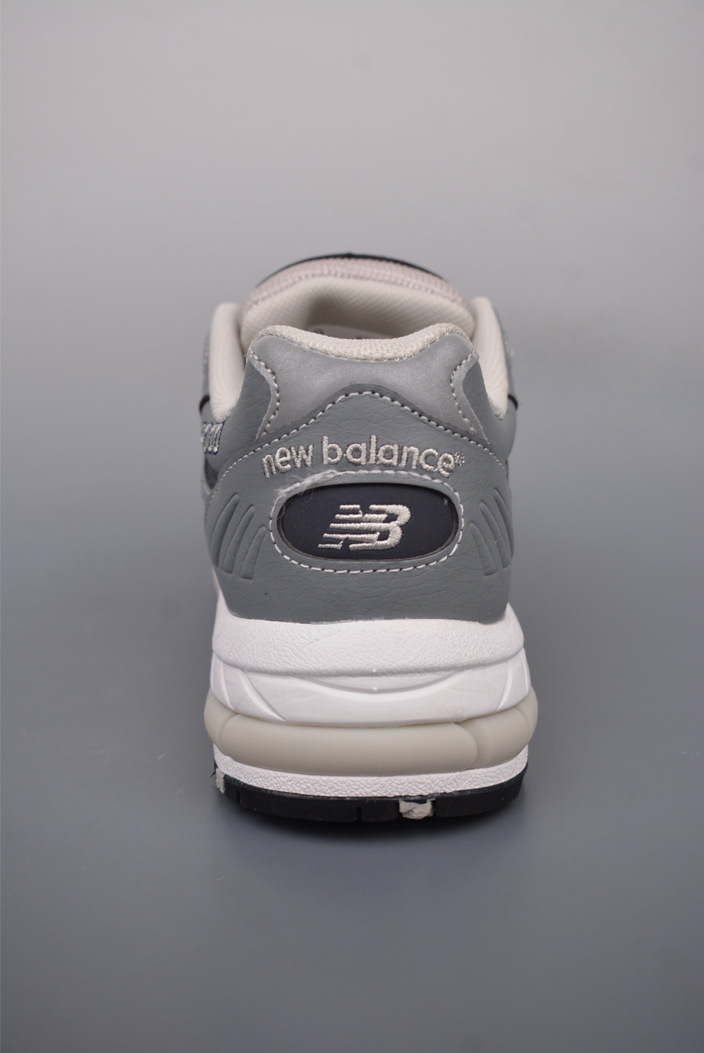 New Balance NB M2000 舒适耐磨低帮跑步鞋  M2000