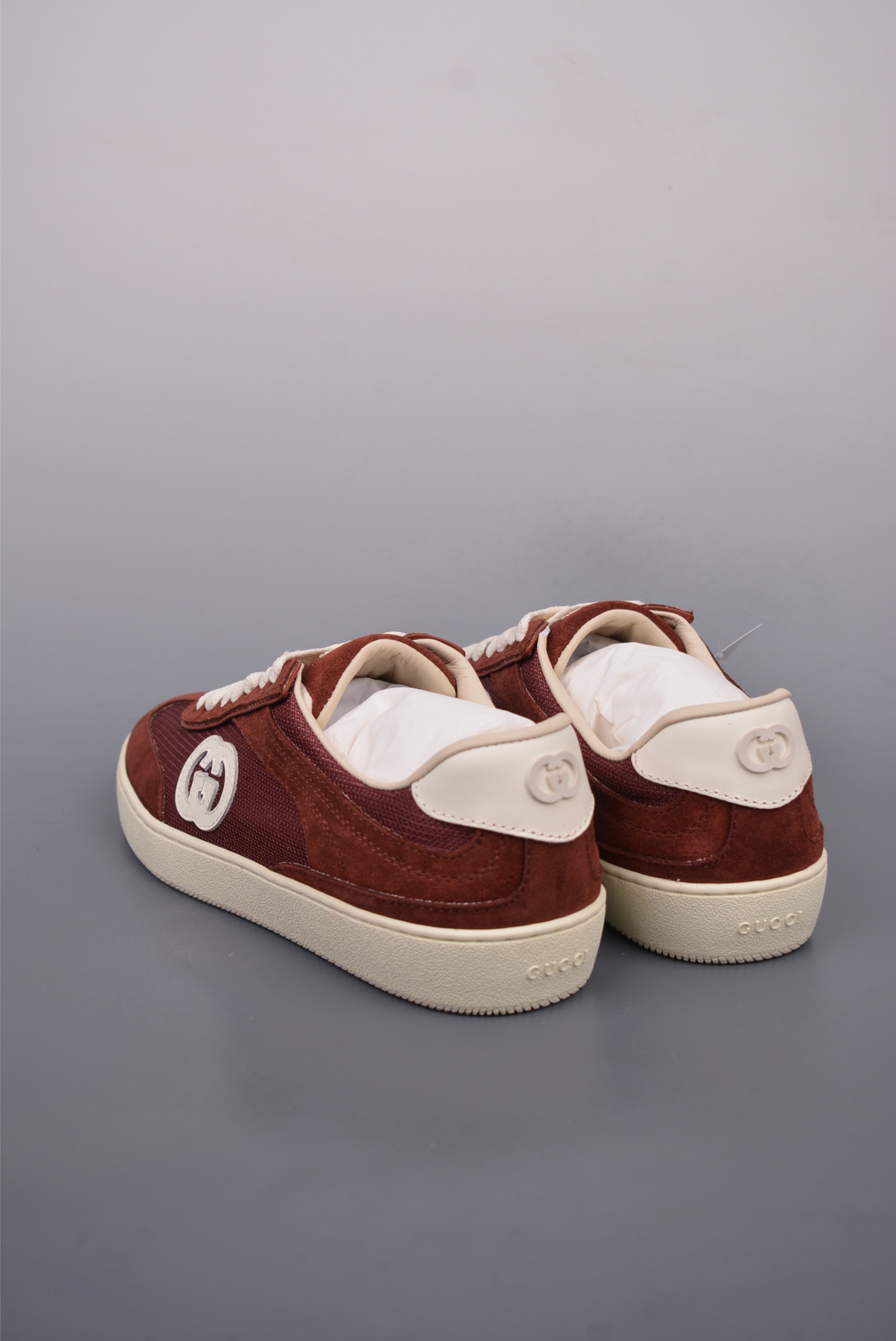Gucci Interlocking G Suede Sneaker G74系列 低帮复古运动板鞋