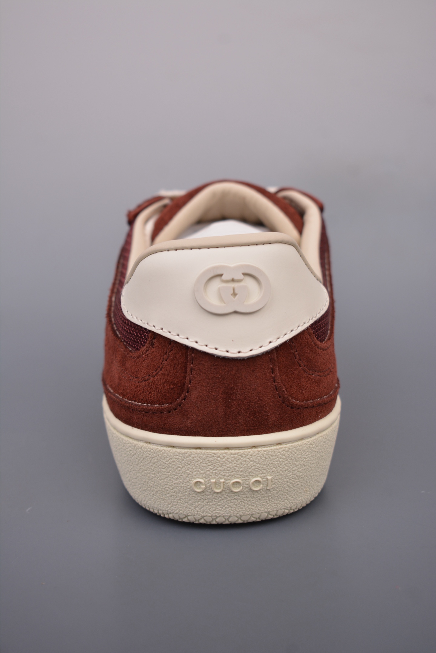 Gucci Interlocking G Suede Sneaker G74系列 低帮复古运动板鞋