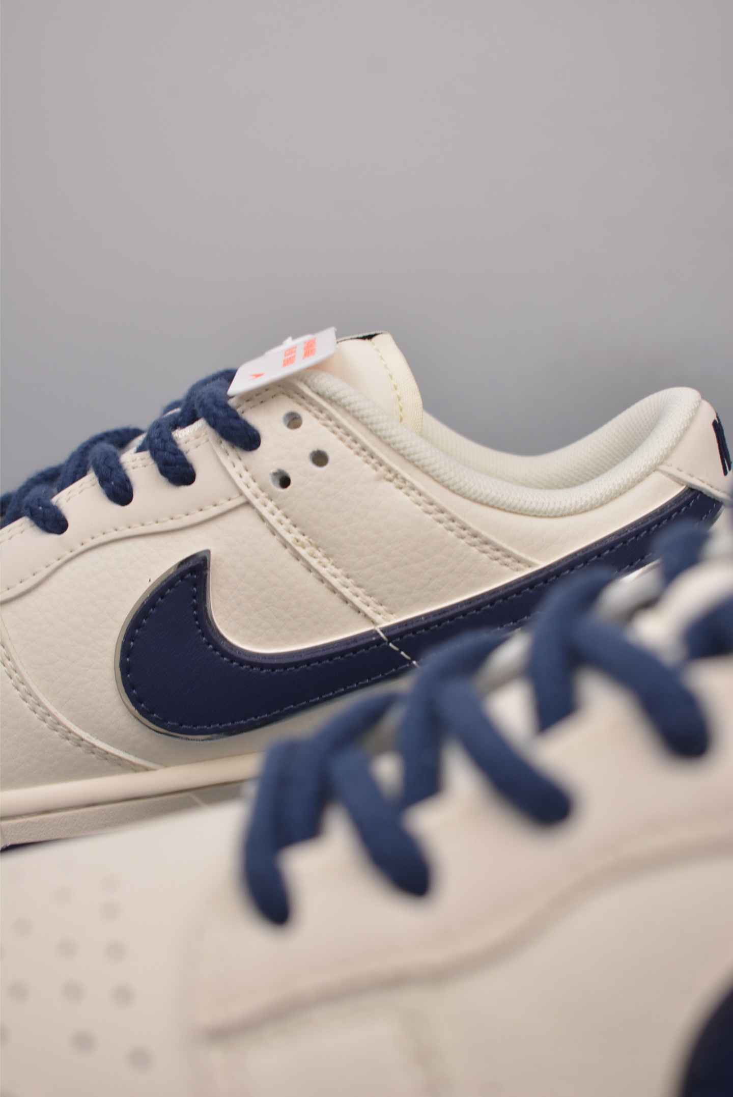 Nike SB Dunk Low 冠军联名  SJ1089-008