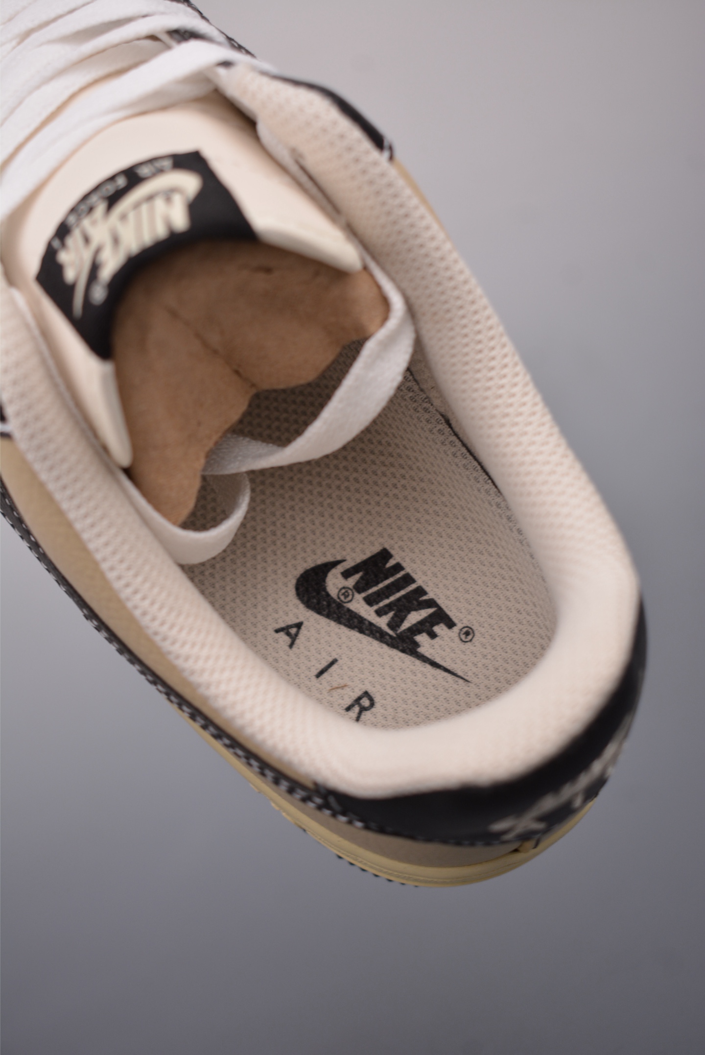 Nike Air Force 1 Low 黑黄  XL2501-101