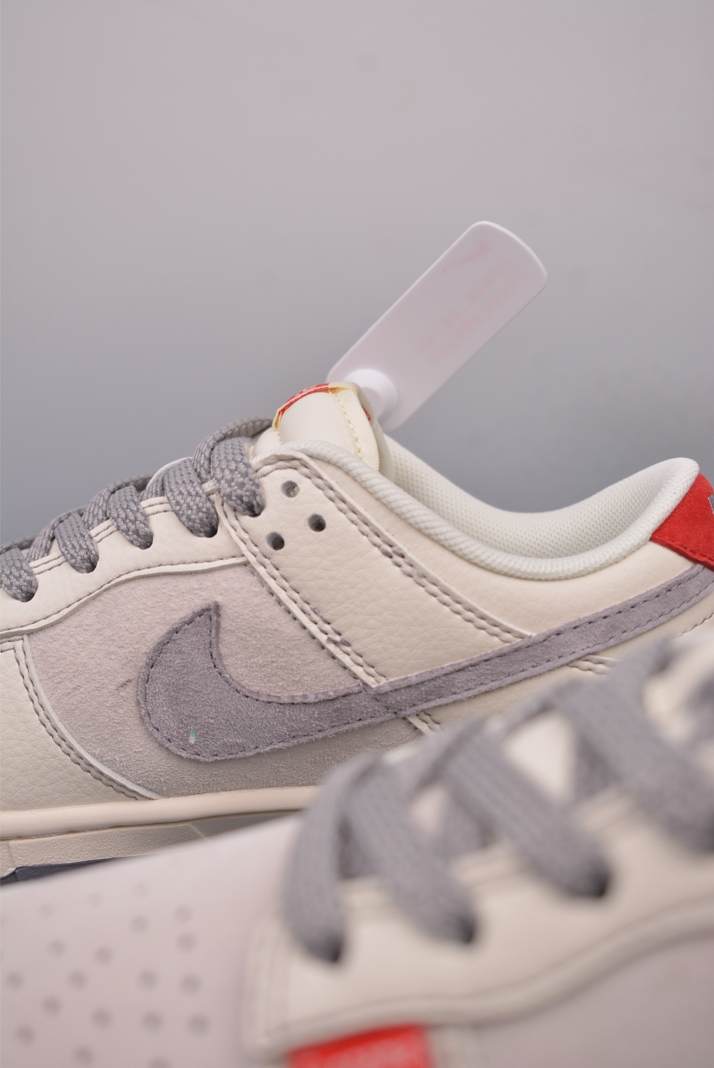 Nike SB Dunk Low Supreme联名  BB7518-025