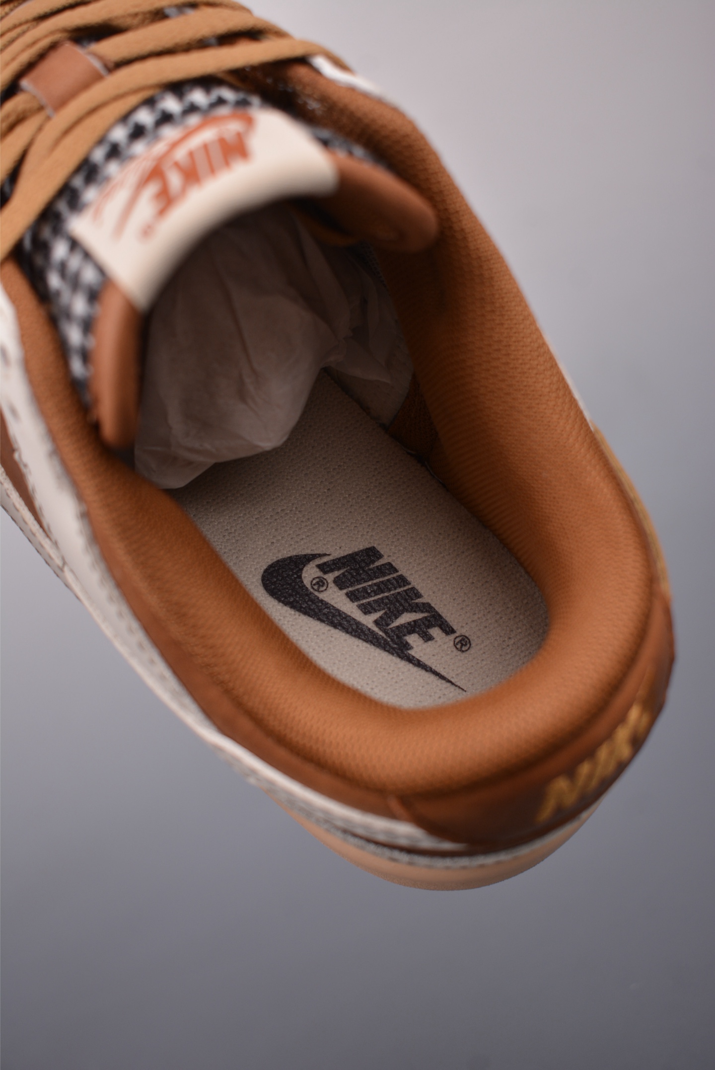 NIKE SB Dunk Low 性价比天花板 DIY定制款 原装头层材料  DV5744