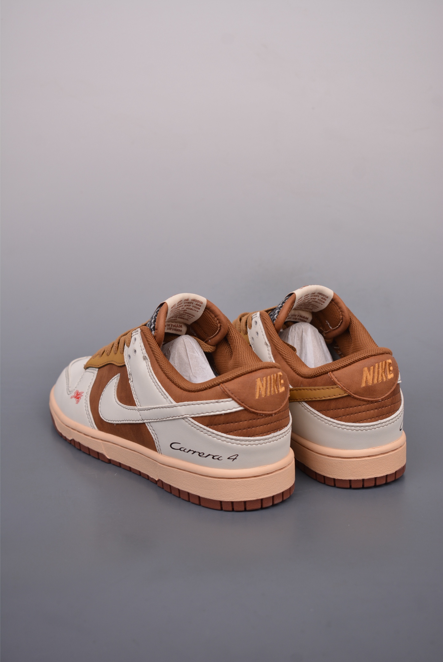 NIKE SB Dunk Low 性价比天花板 DIY定制款 原装头层材料  DV5744