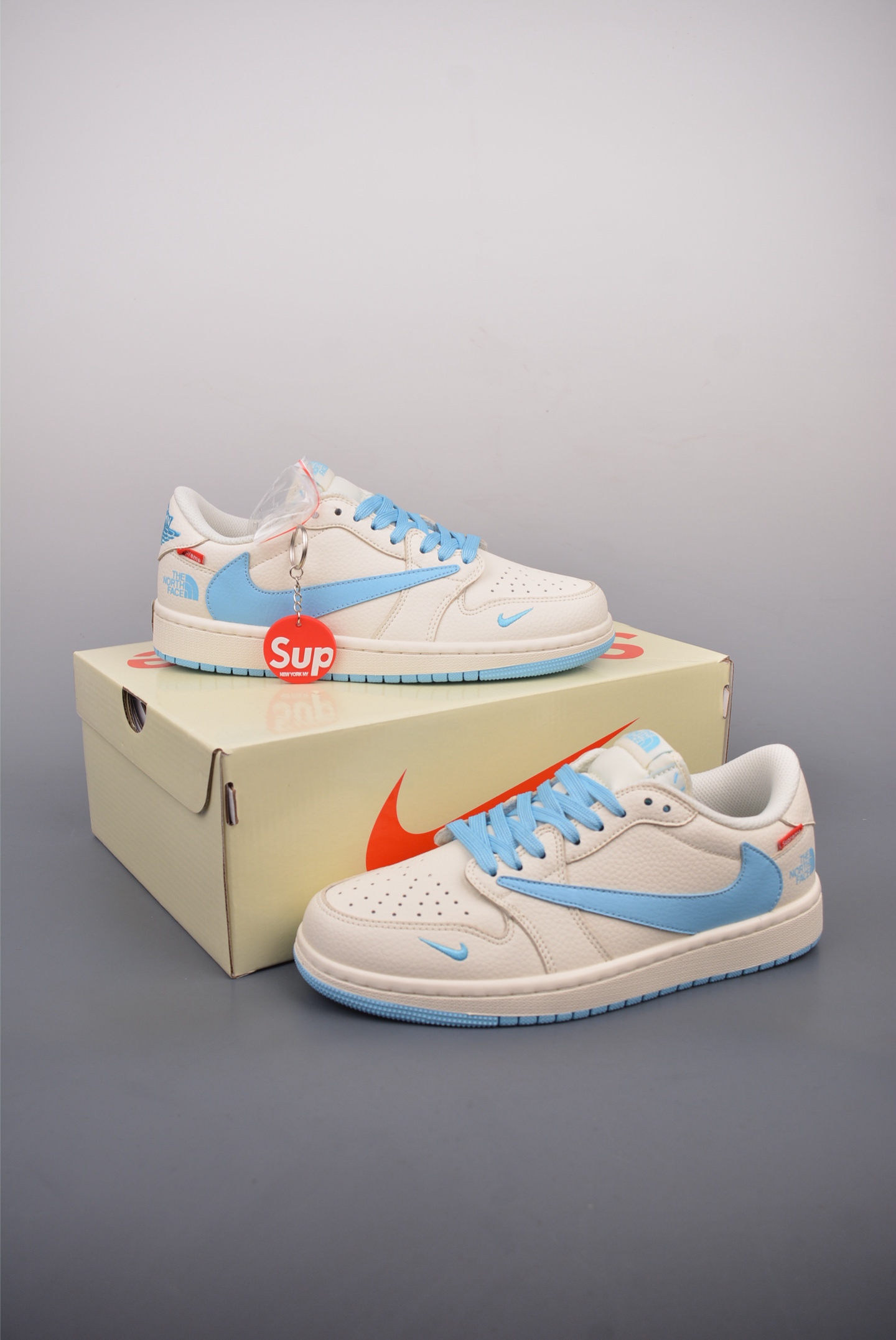 Nike Jordan Air Jordan 1 倒钩联名  DIY1688-002