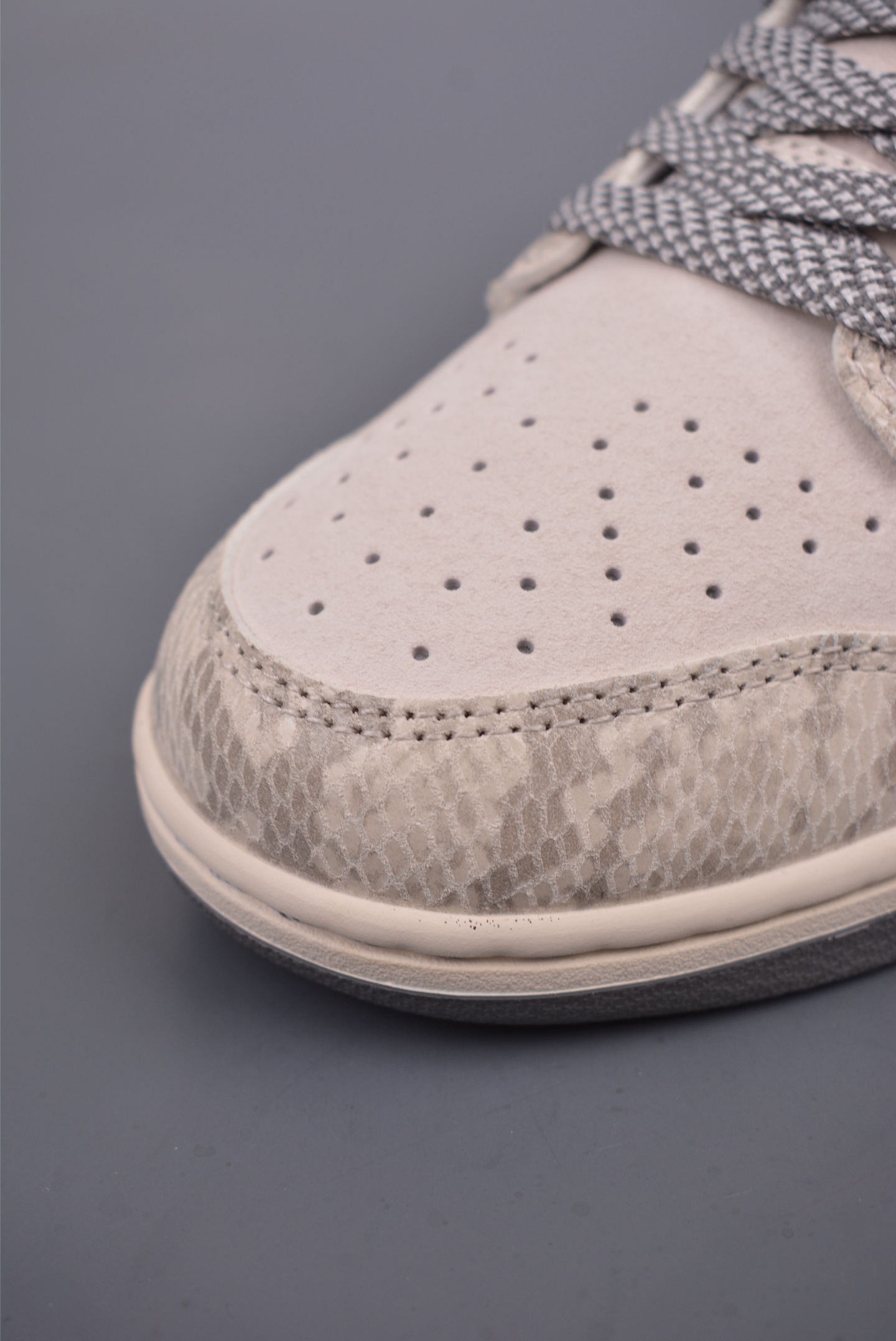 Nike SB Dunk Low 蛇年限定  XS1086-019