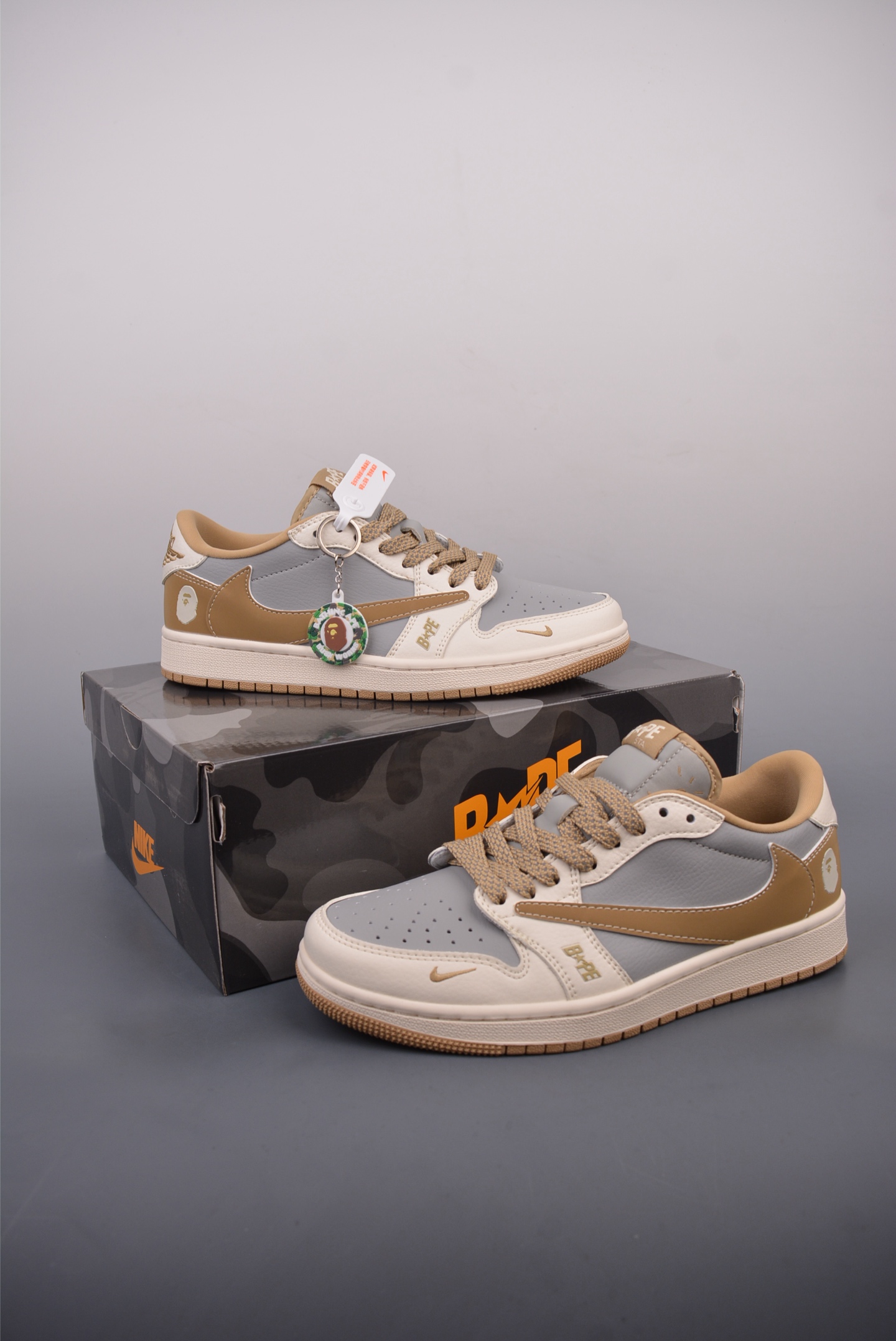 Fragment x Travis Scott x猿人头 Air Jordan 1 Low 三方联名倒钩  BB6511-623